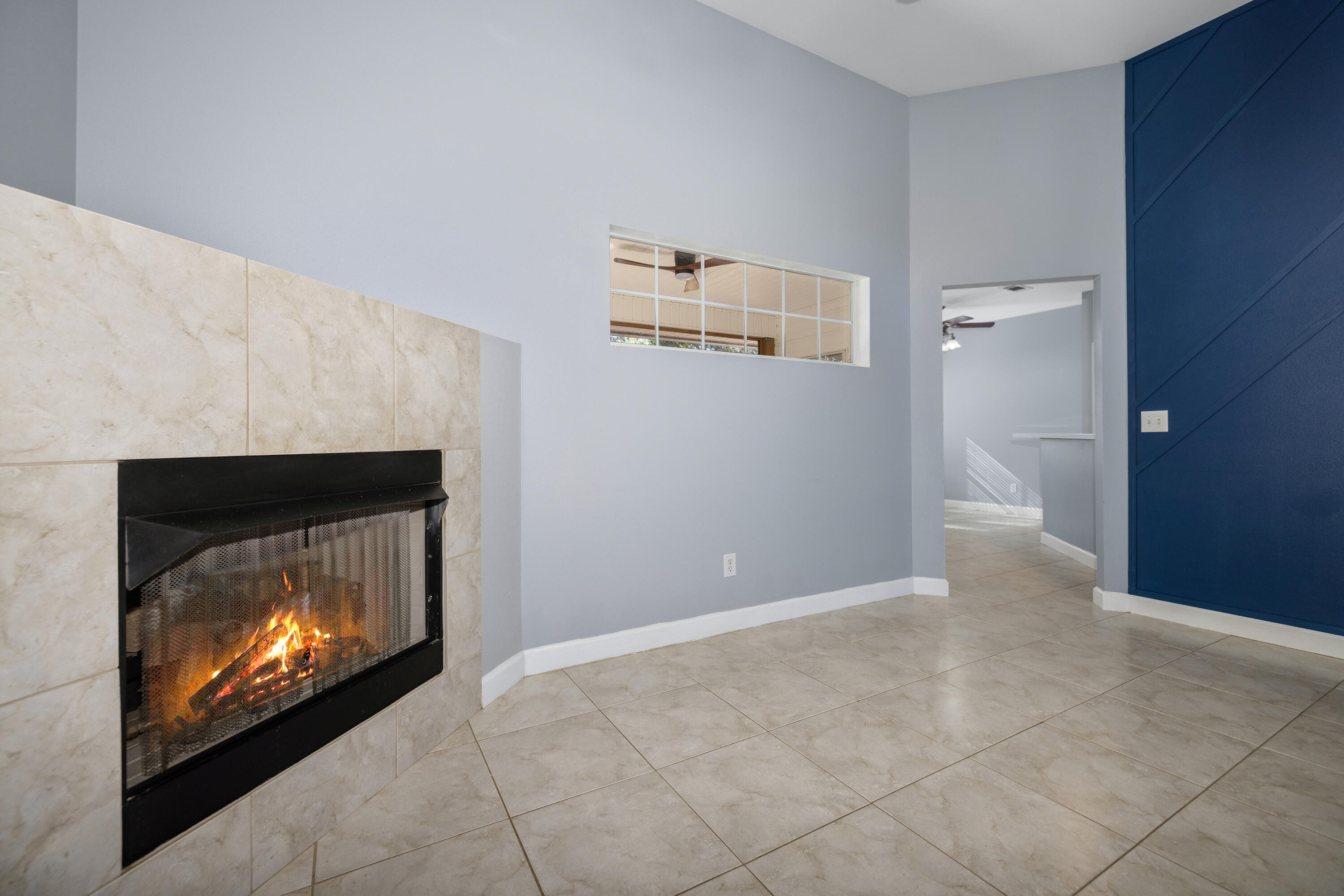 VALPARAISO (232200.00) - Residential