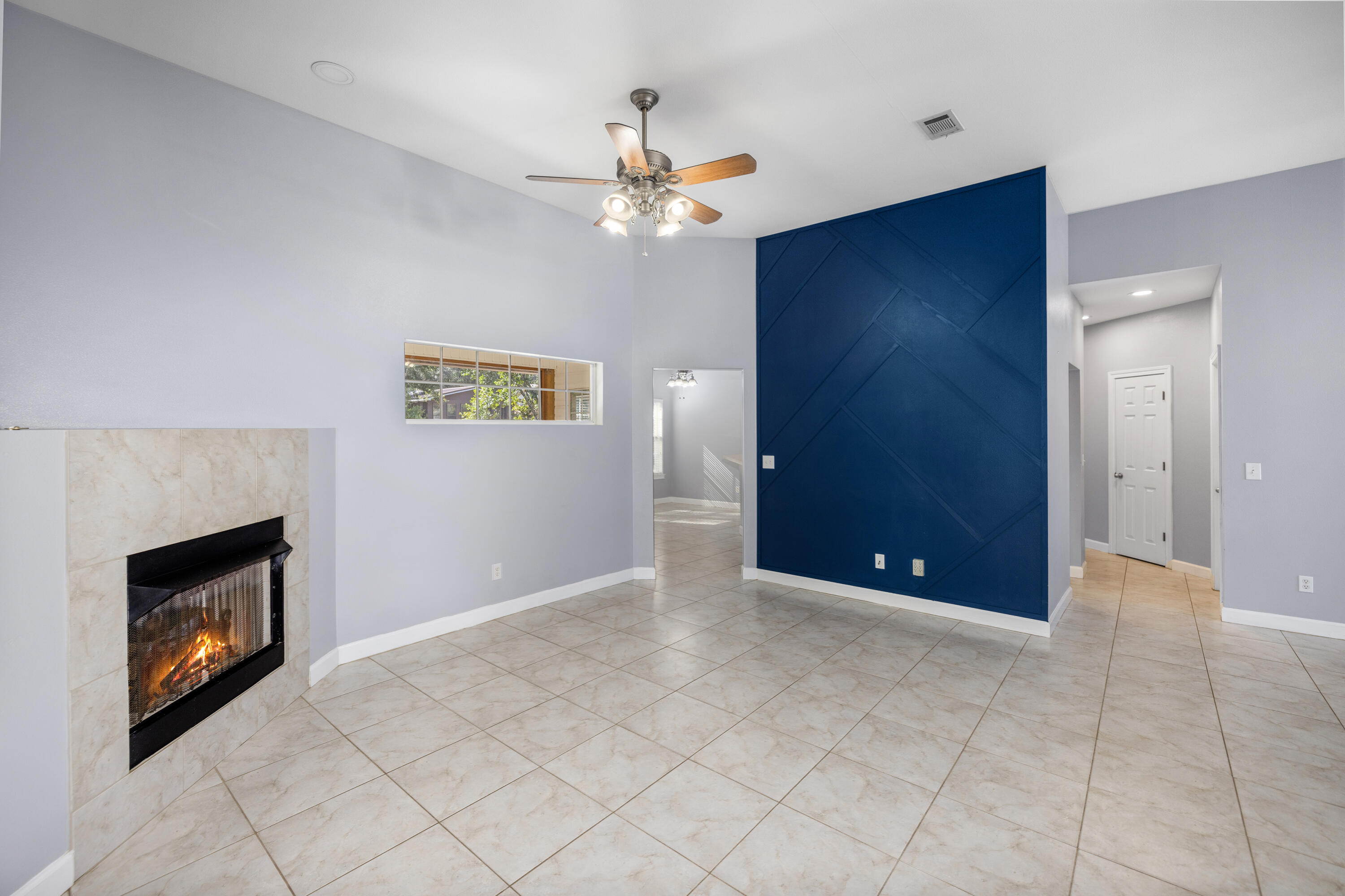 VALPARAISO (232200.00) - Residential