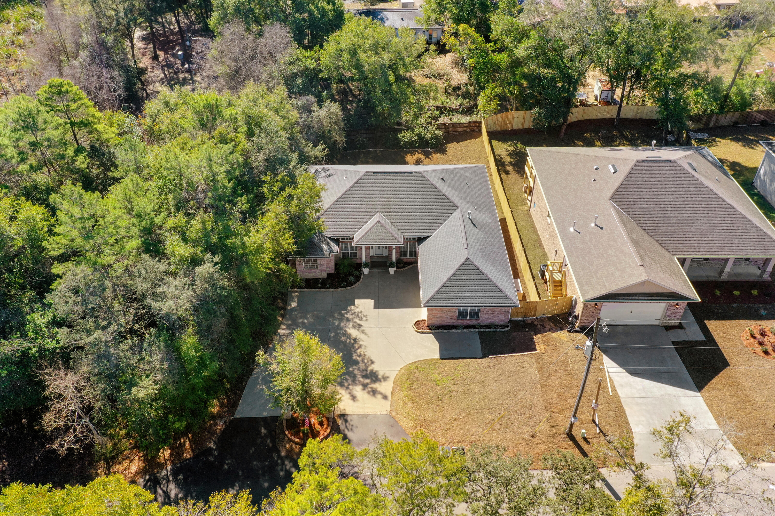 VALPARAISO (232200.00) - Residential