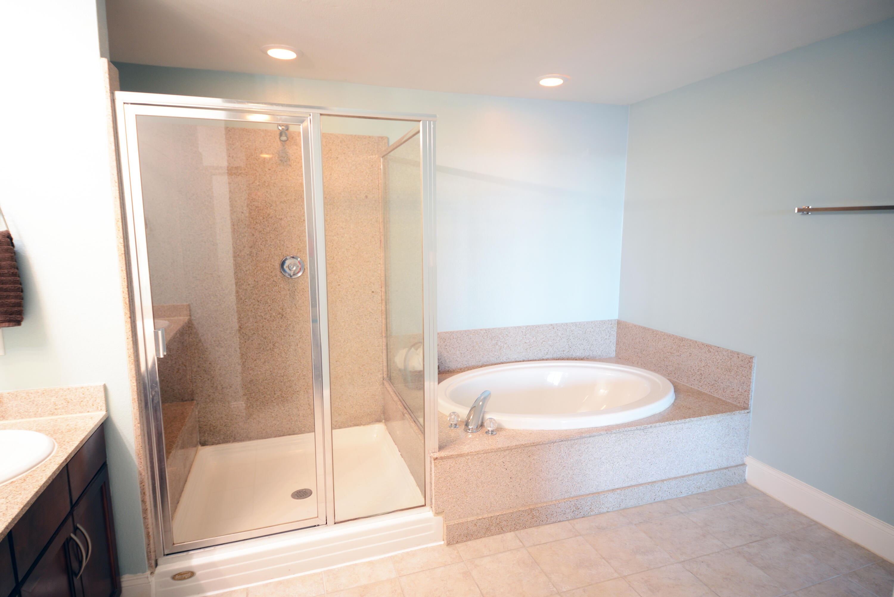 Laketown Wharf - Residential