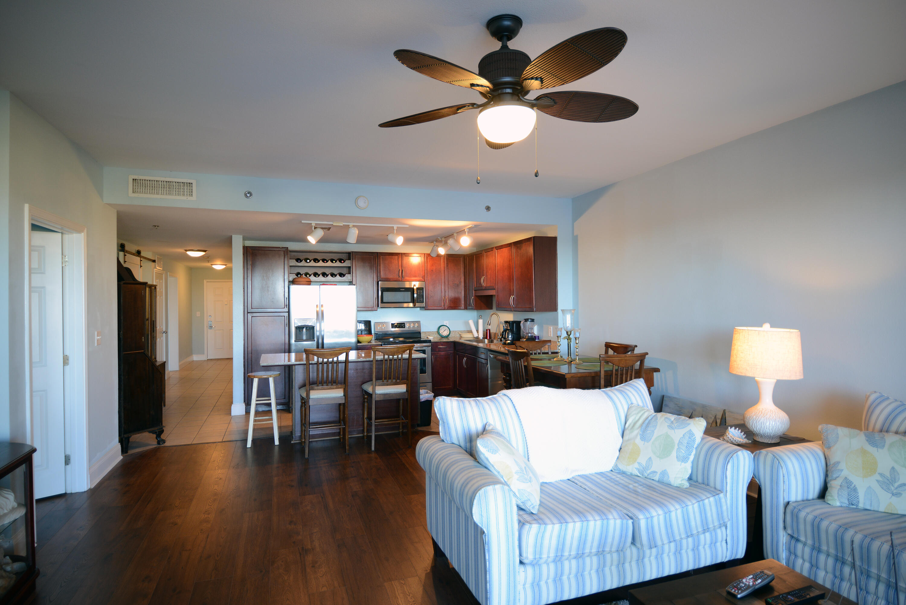 Laketown Wharf - Residential