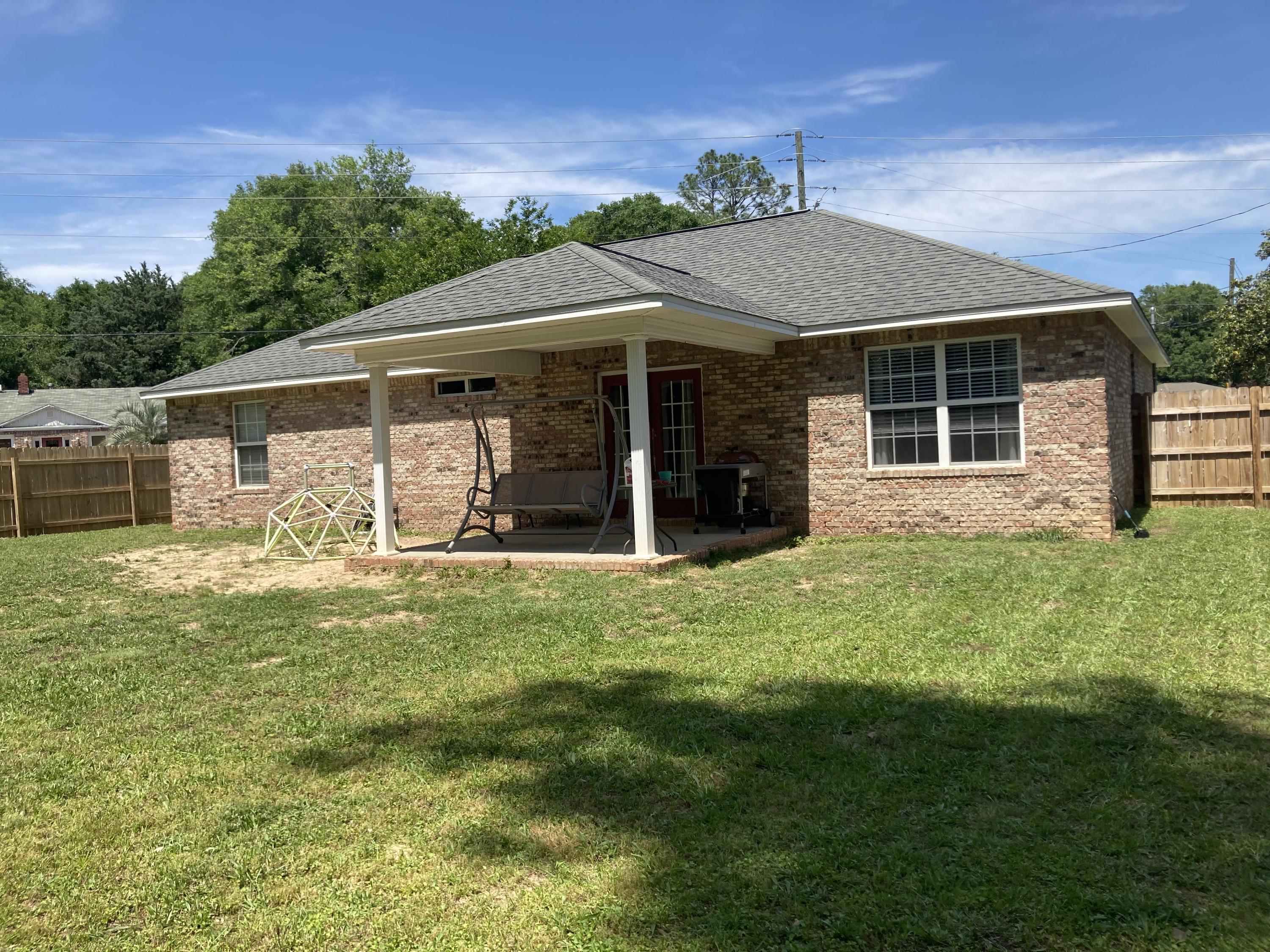 CRESTVIEW - Residential