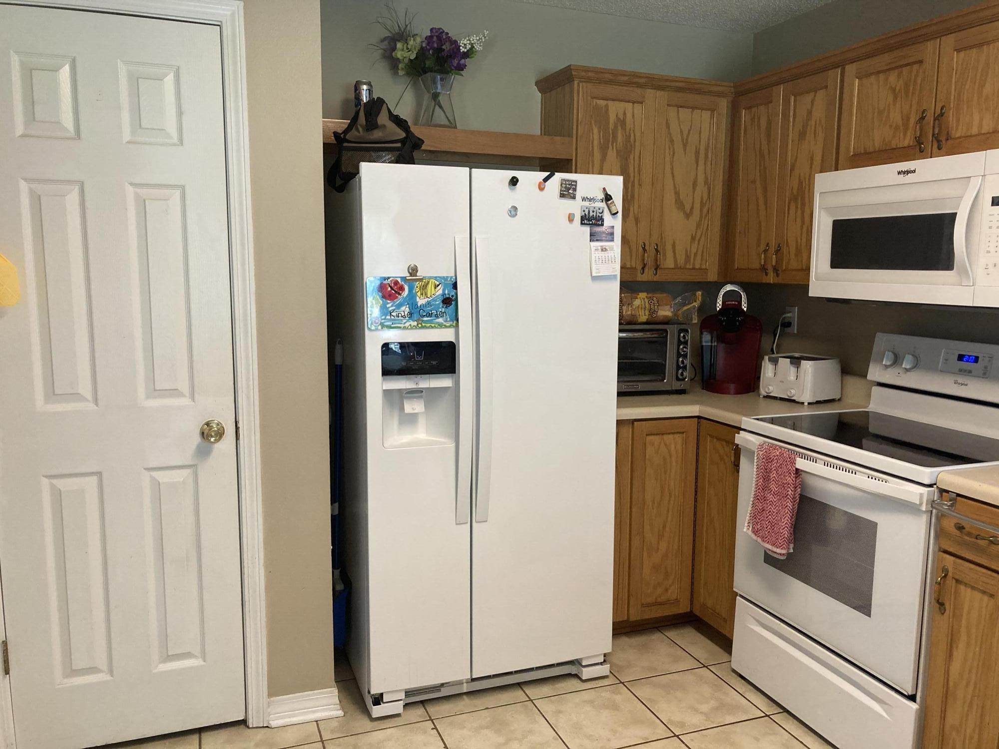 CRESTVIEW - Residential