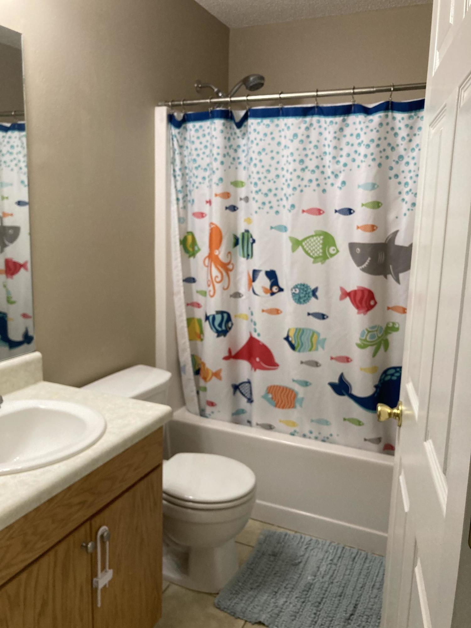 CRESTVIEW - Residential