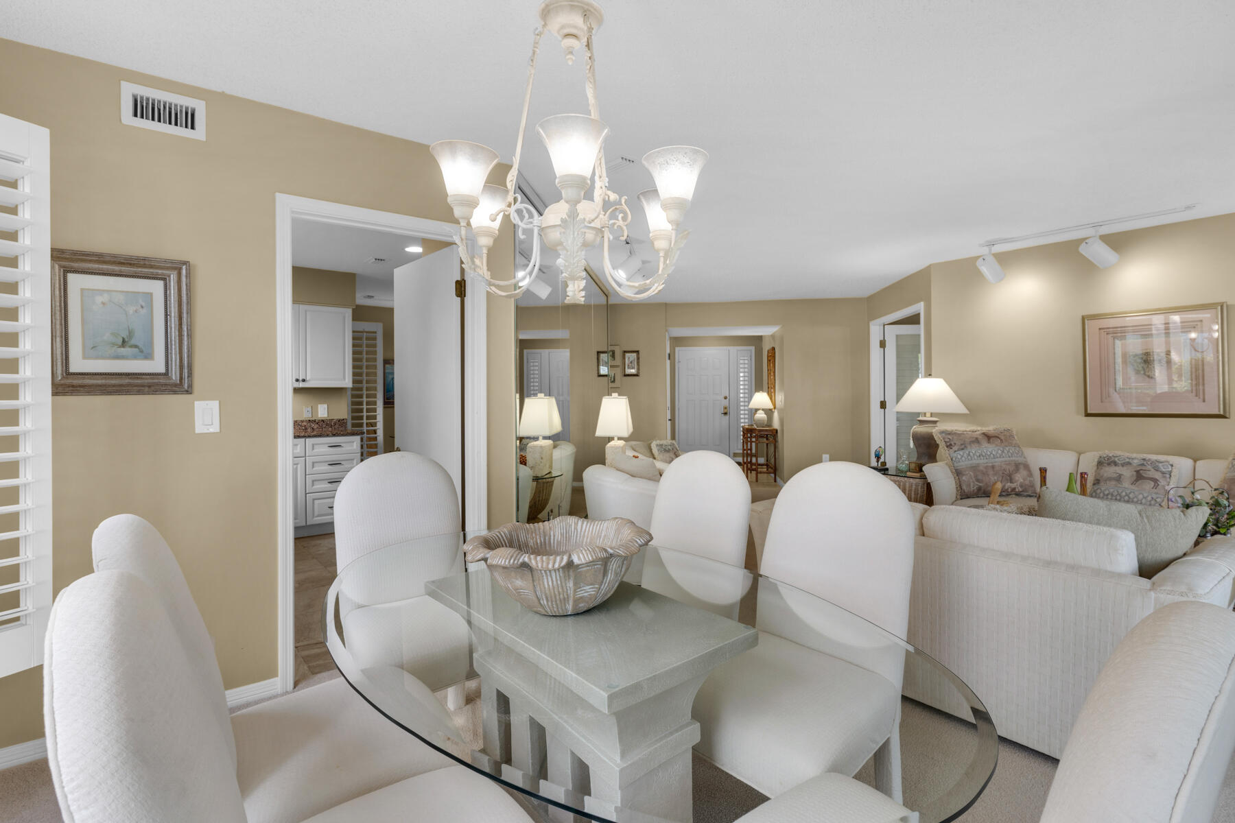 BAY VILLAS CONDOS - Residential