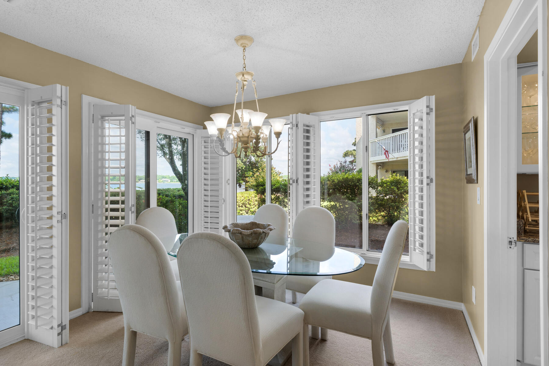 BAY VILLAS CONDOS - Residential