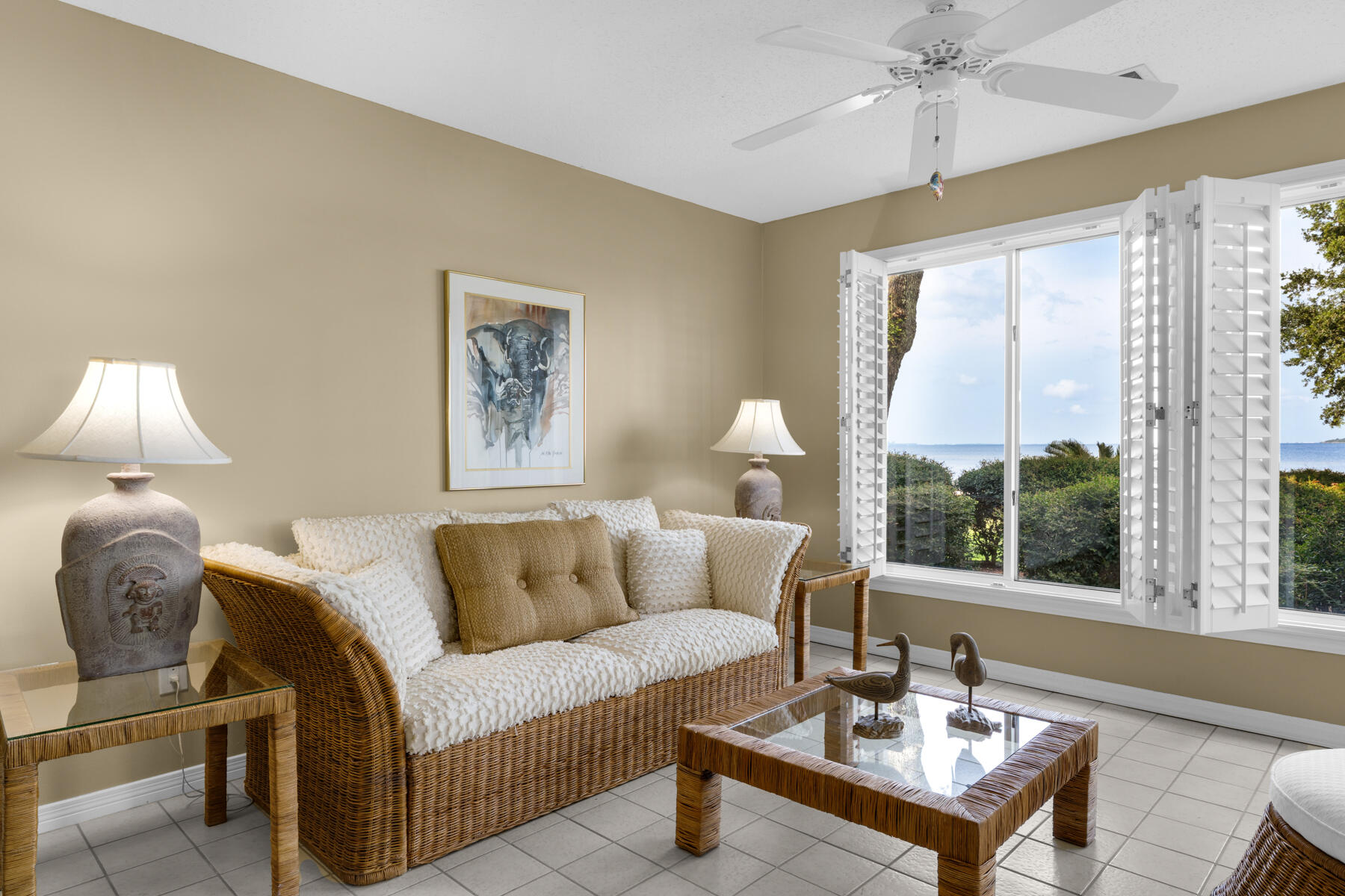 BAY VILLAS CONDOS - Residential