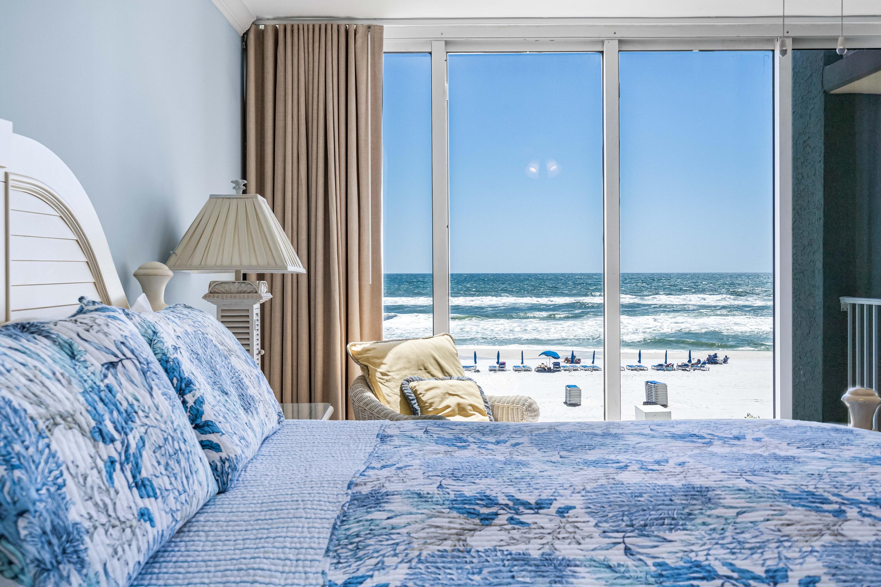 LONG BEACH TOWERS - Residential