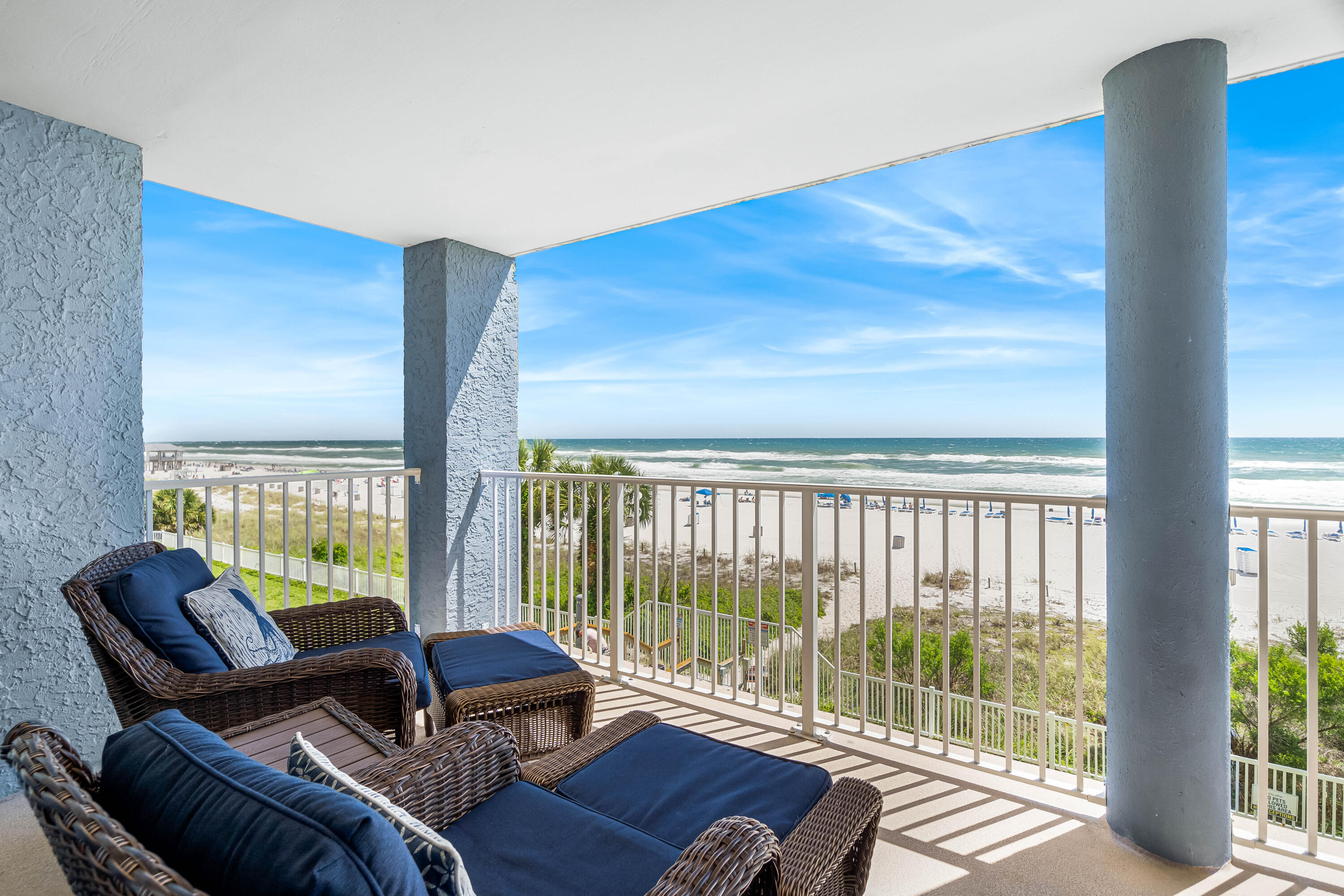 LONG BEACH TOWERS - Residential