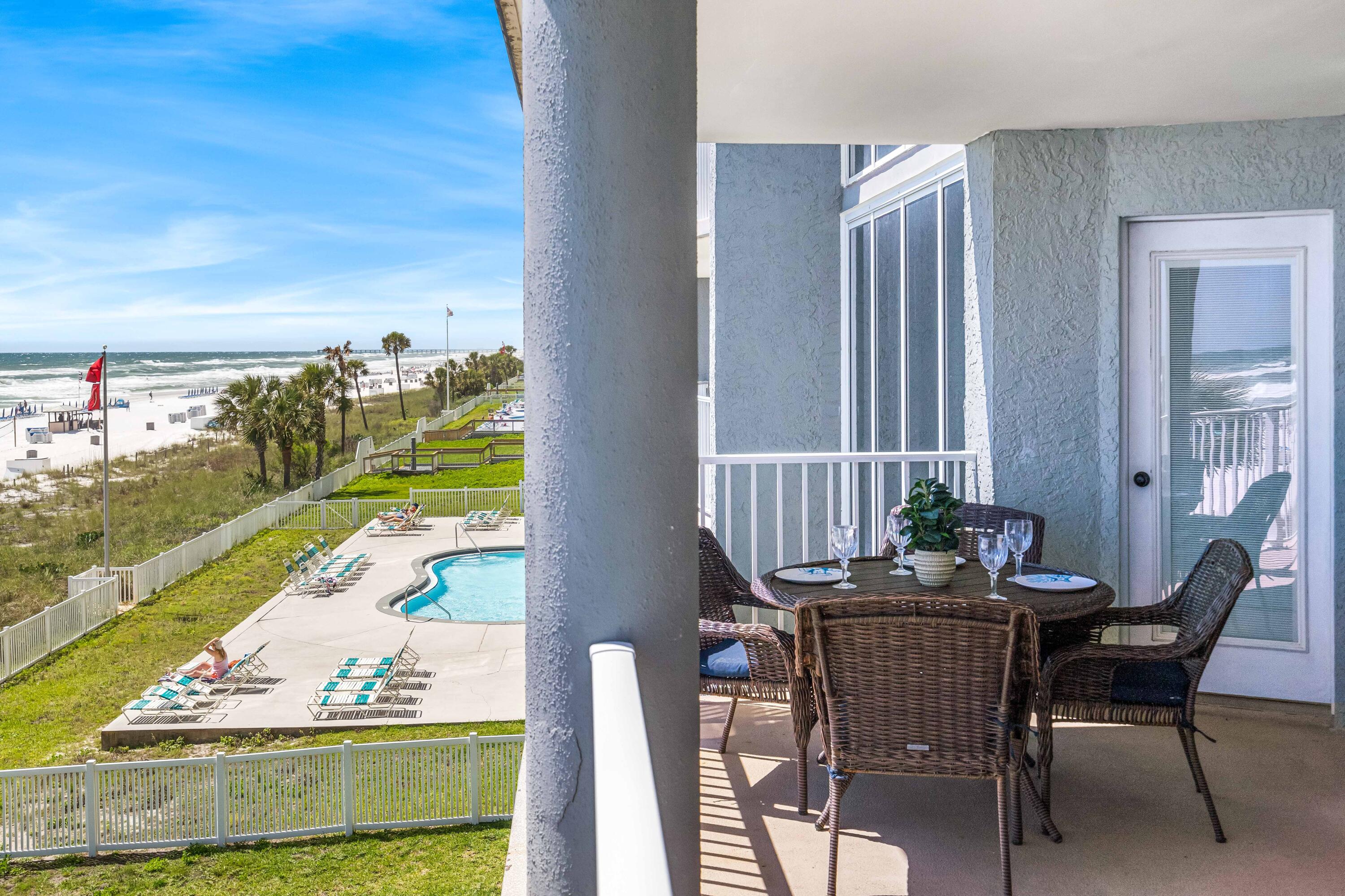 LONG BEACH TOWERS - Residential