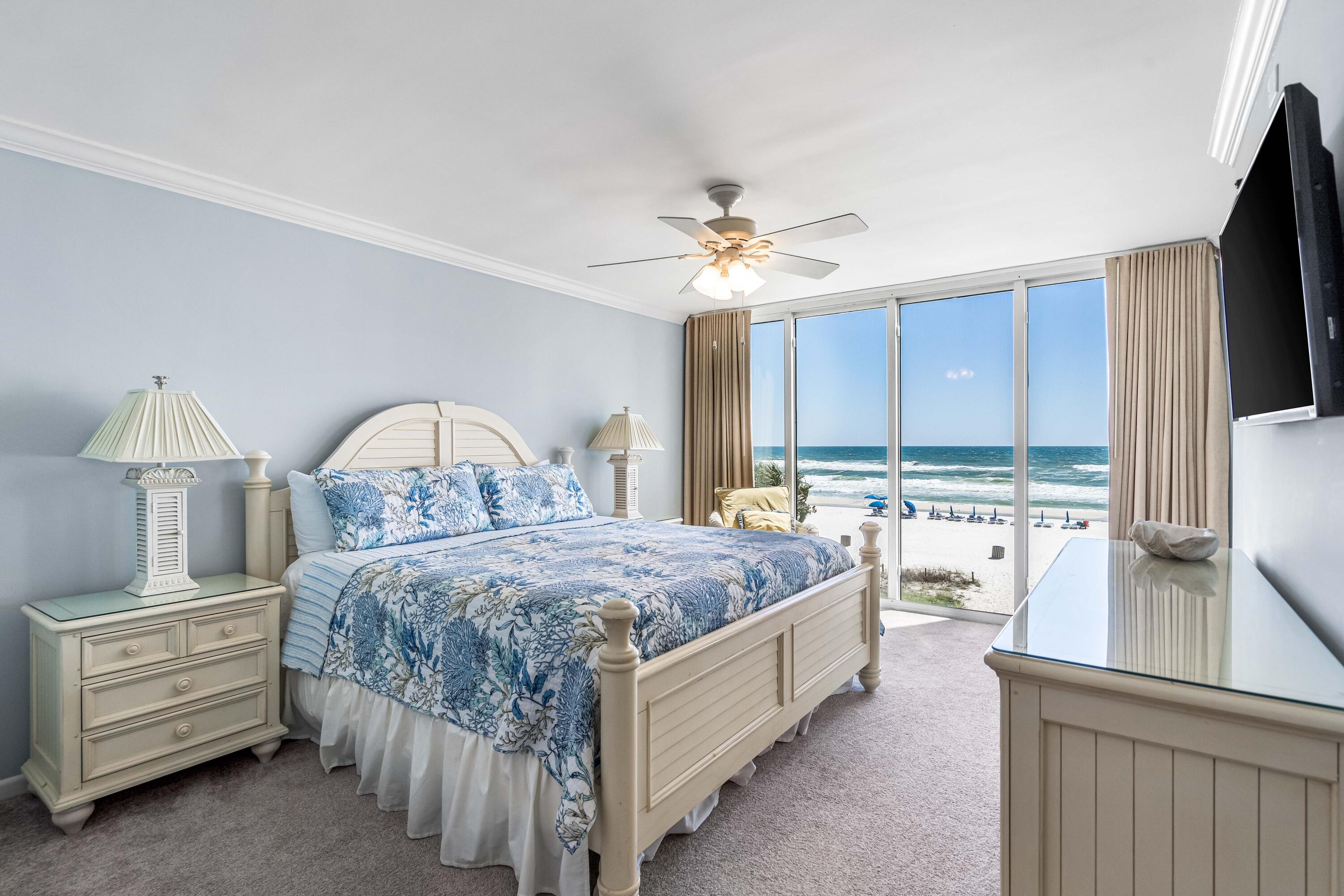 LONG BEACH TOWERS - Residential