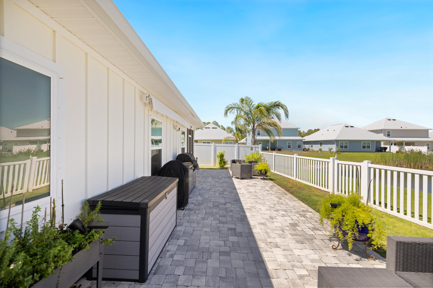 Moonraker - Residential