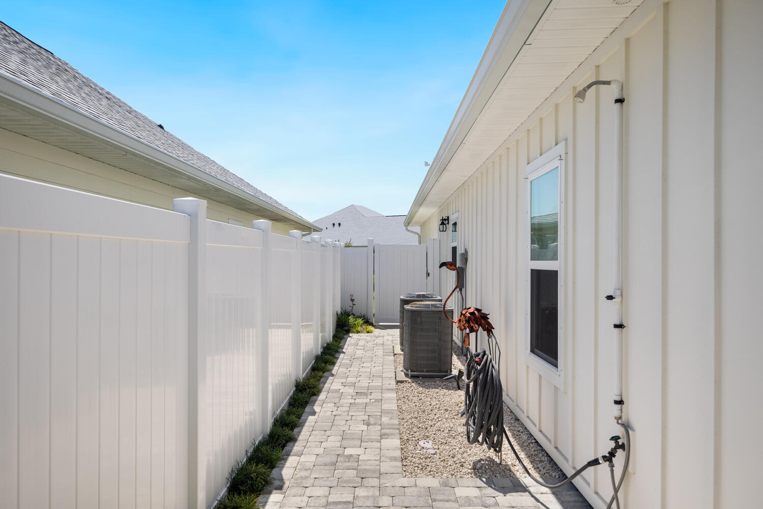 Moonraker - Residential