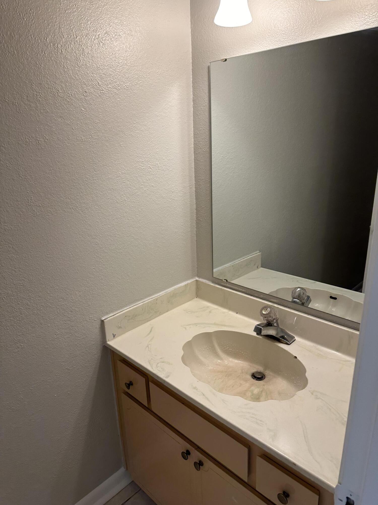 KONA KAI GARDENS T/H - Residential Lease