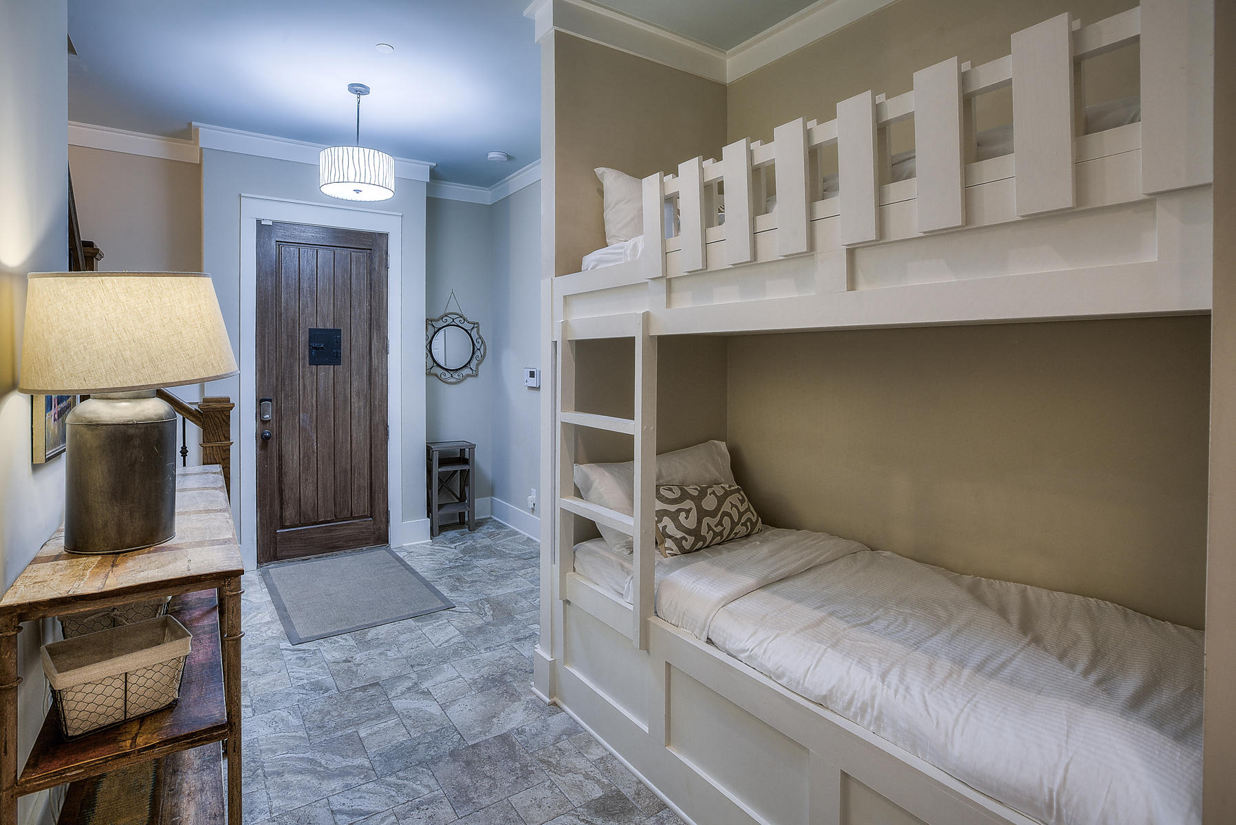 TRESCA PLACE - Residential