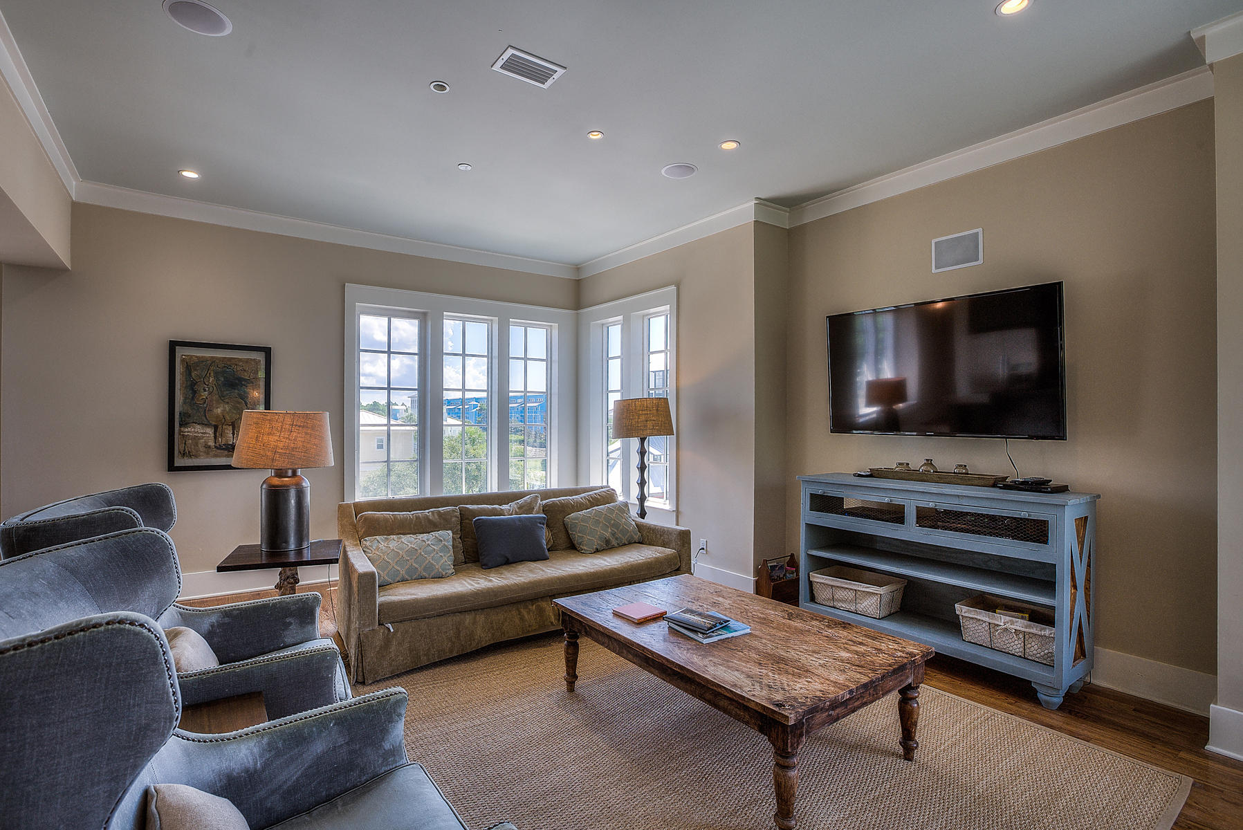 TRESCA PLACE - Residential