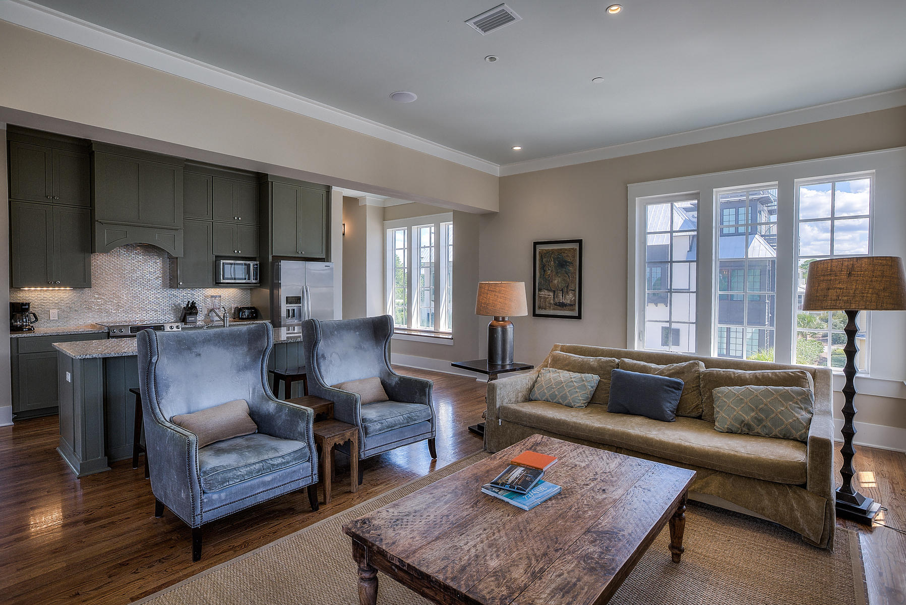 TRESCA PLACE - Residential