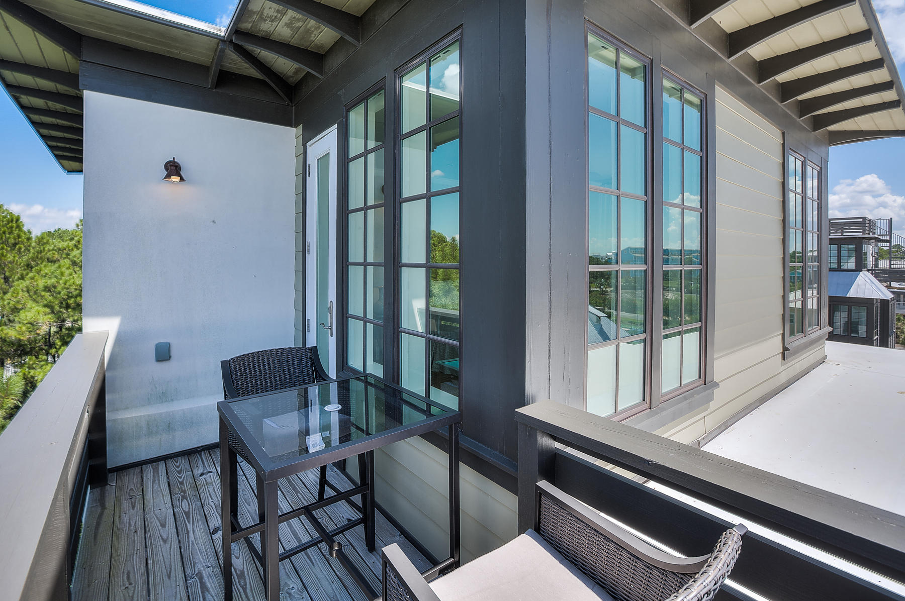 TRESCA PLACE - Residential