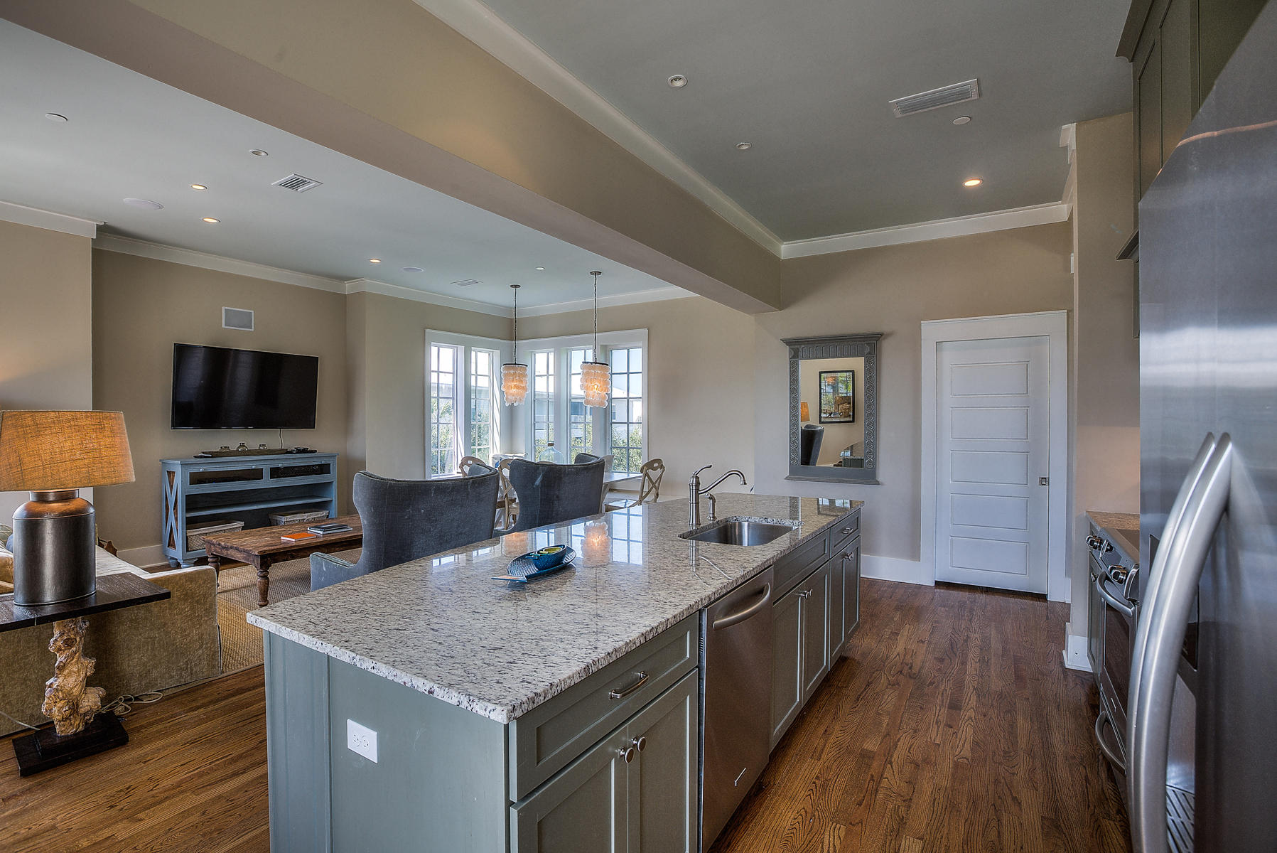 TRESCA PLACE - Residential