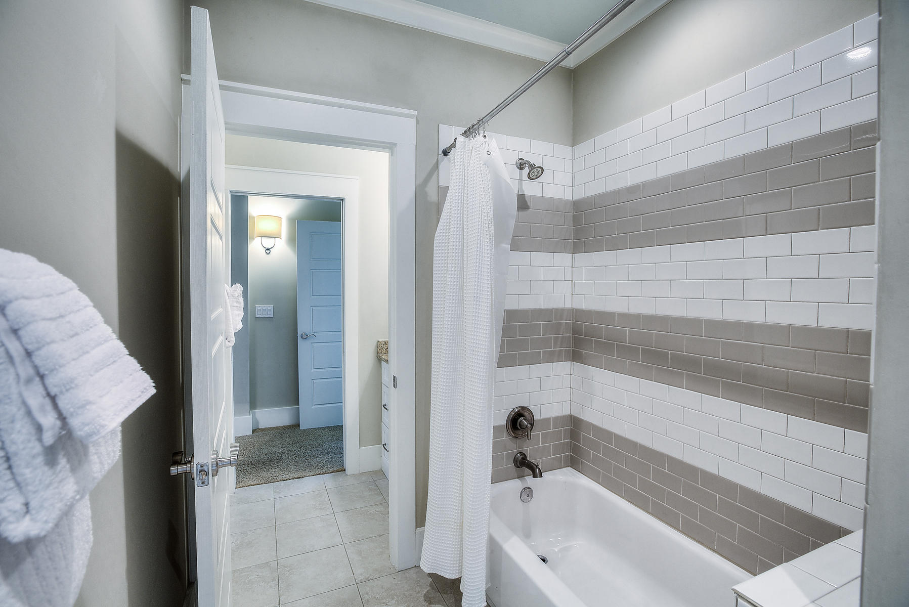 TRESCA PLACE - Residential