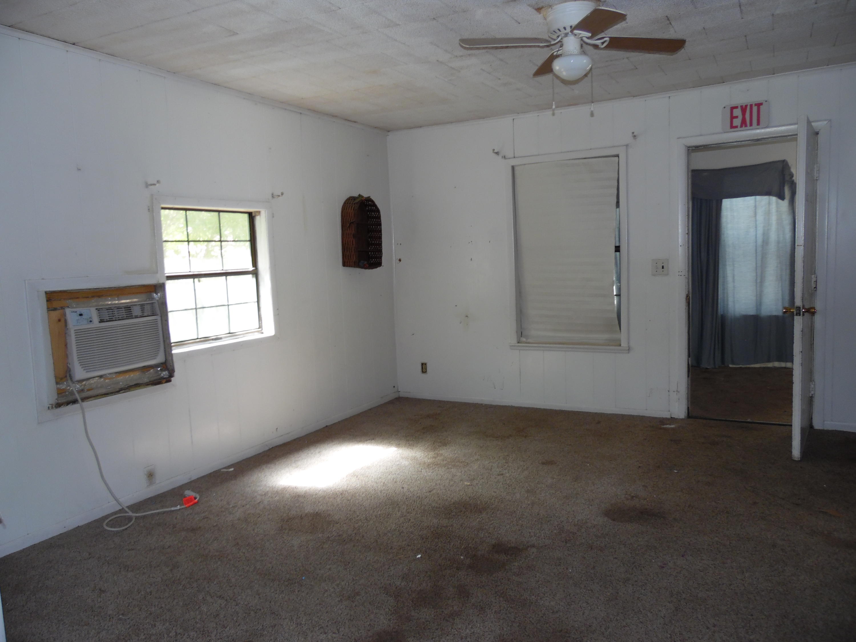 TOWN OF DEFUNIAK SPRINGS - Residential