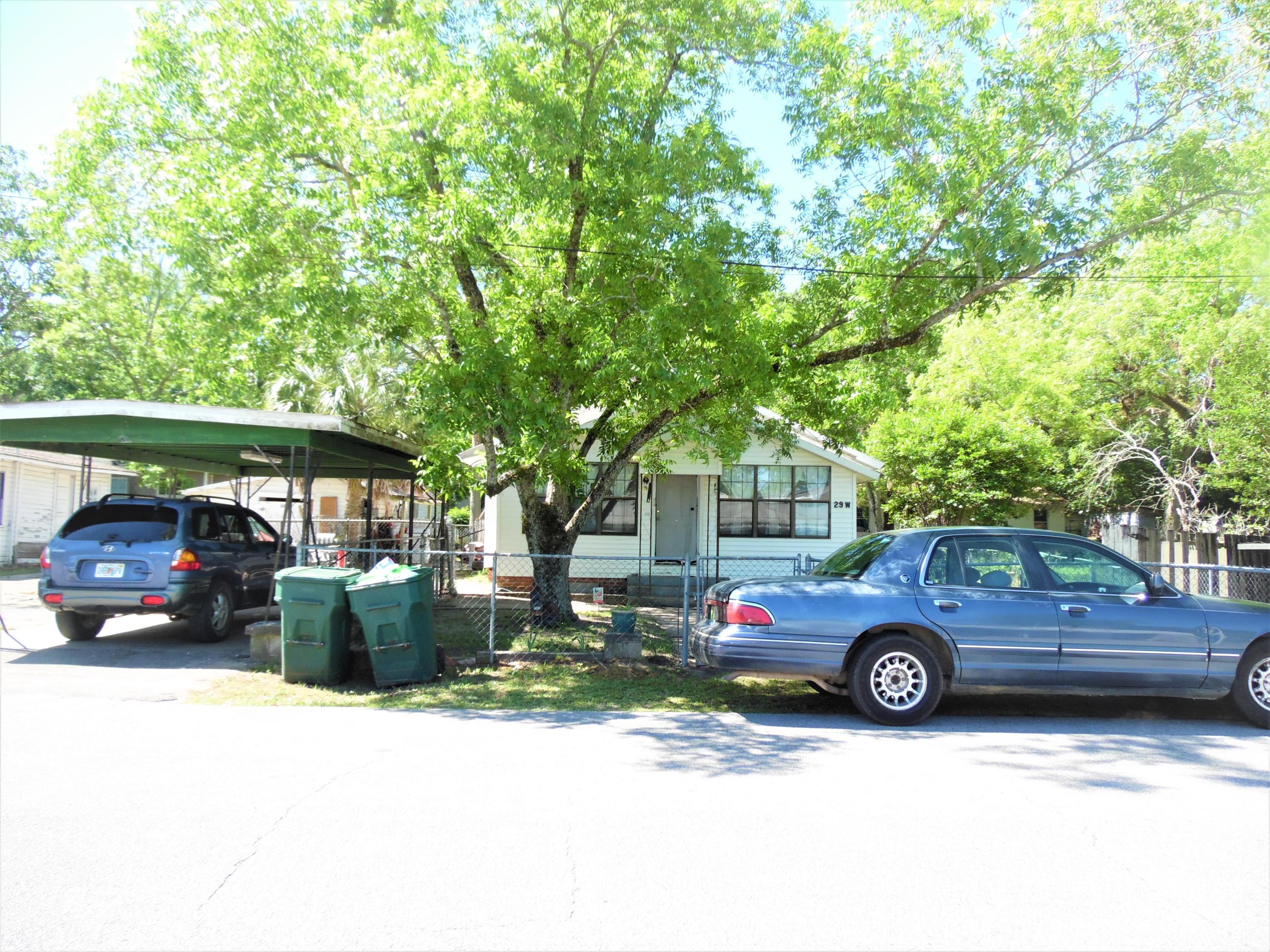 TOWN OF DEFUNIAK SPRINGS - Residential