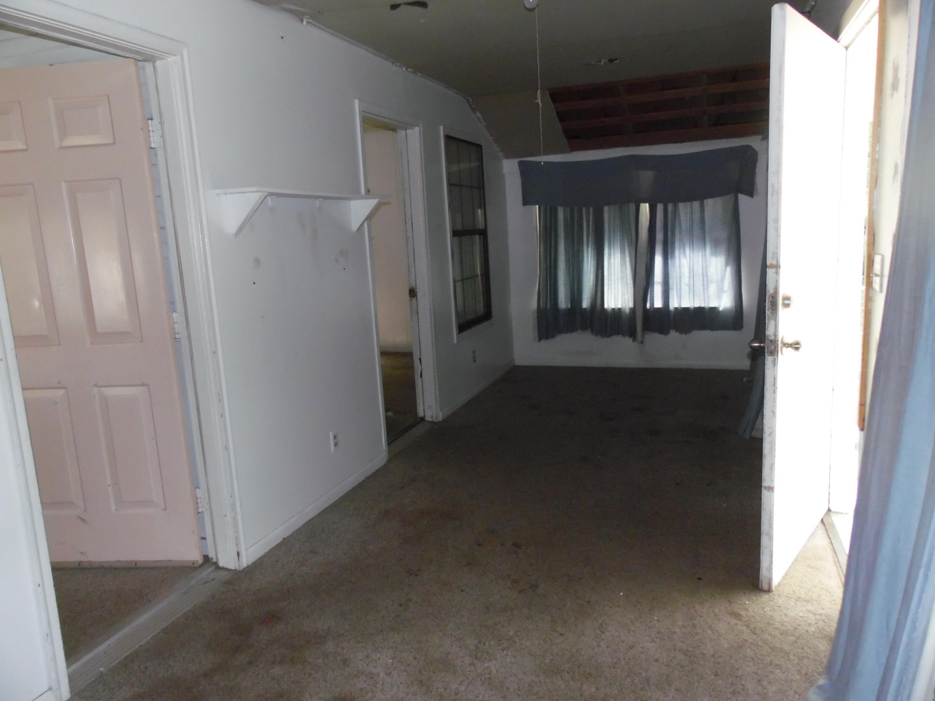 TOWN OF DEFUNIAK SPRINGS - Residential