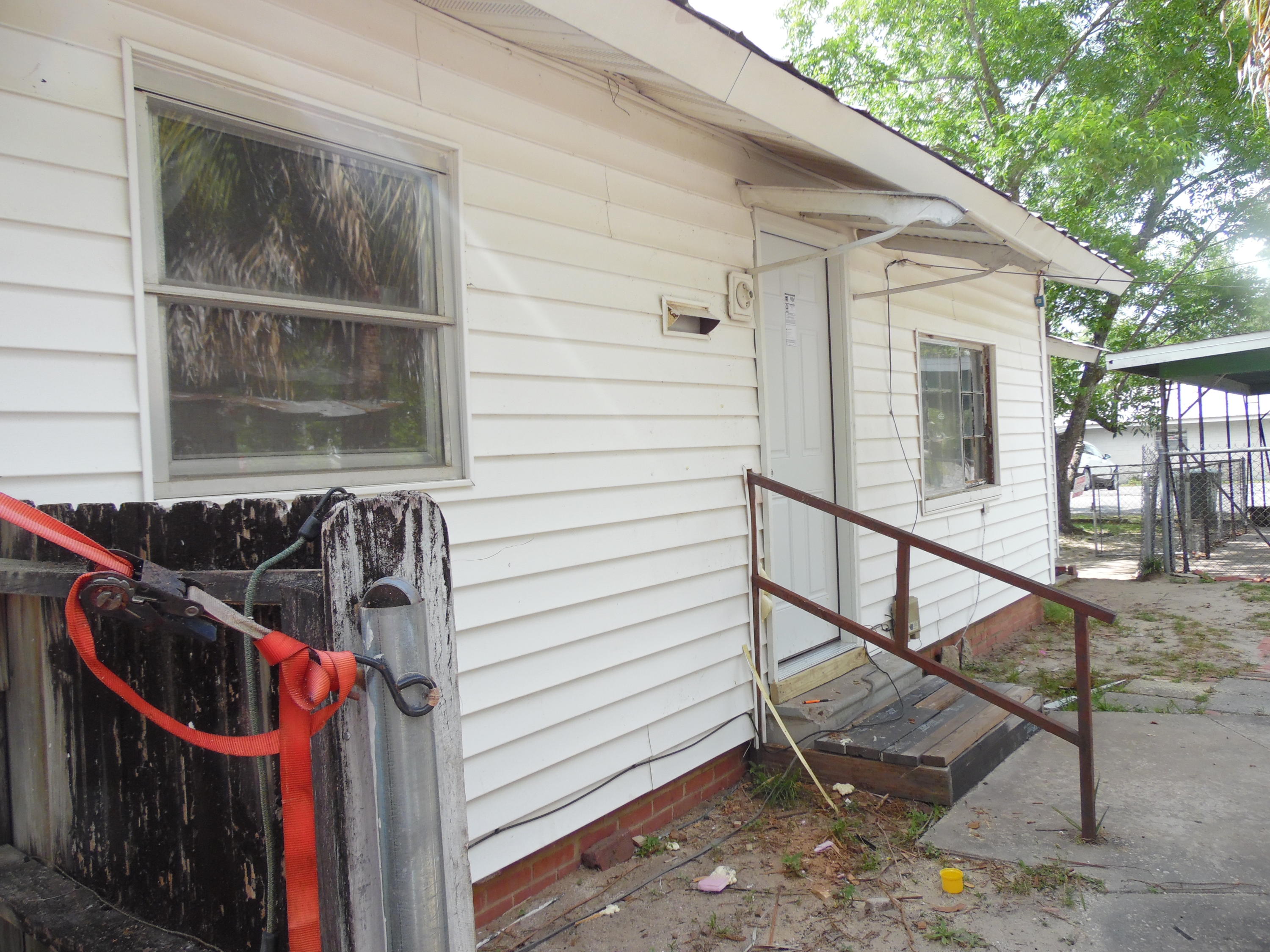 TOWN OF DEFUNIAK SPRINGS - Residential