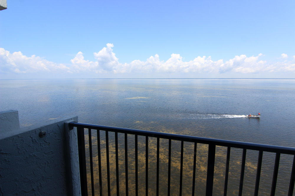 BAYSIDE CONDO SANDESTIN - Residential