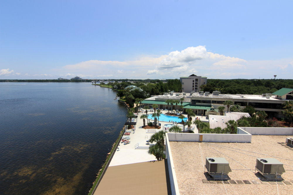 BAYSIDE CONDO SANDESTIN - Residential