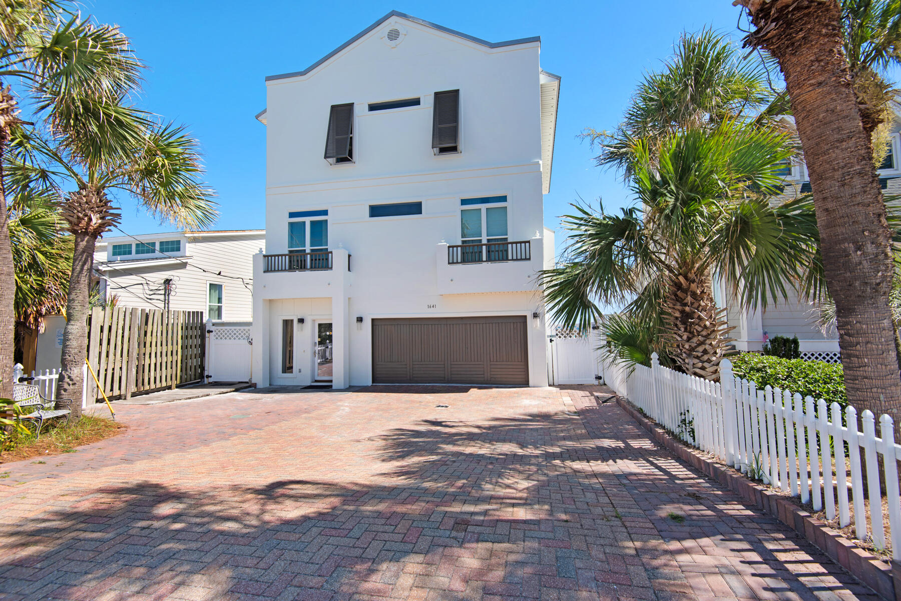 Discover Luxury Living In This Stunning Beach Home Complete With Nearly 180-Degree Views Of The Incredible Emerald Gulf & Sugar White Sand. While Boasting 3,060sqft, This Remarkable Property Features 5 Spacious Bedrooms & 5 Full Baths, Including A Custom Built Bunk Room For Additional Guests.Designed For Elegance, The Open-Concept Living Space Flows Into A Conveniently Located Kitchen With Custom Finished Cabinets, Granite, & Stainless Appliance Essentials. Step Outside & Enjoy Your Private Oasis With An Expansive 50 Feet Of Premium Beach Frontage And Three View Friendly Decks That Are Perfect For Sunbathing & Breathtaking Sunsets.As A Rare Beach Front Cornerstone Of The Rental Market The Income Potential & The Post-Remodel Popularity Make It A Great Opportunity To Consider.