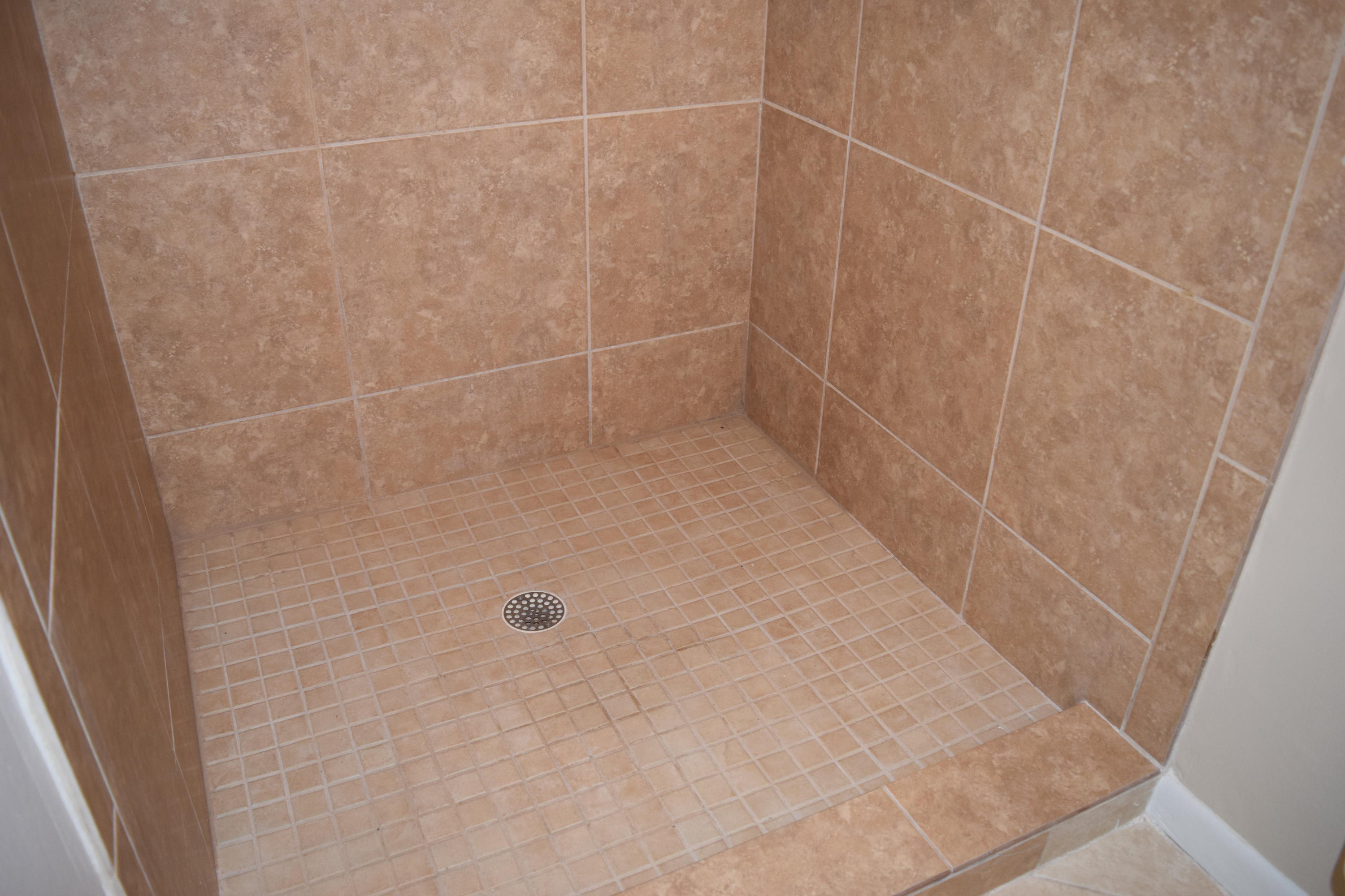 KELL-AIRE GARDENS - Residential