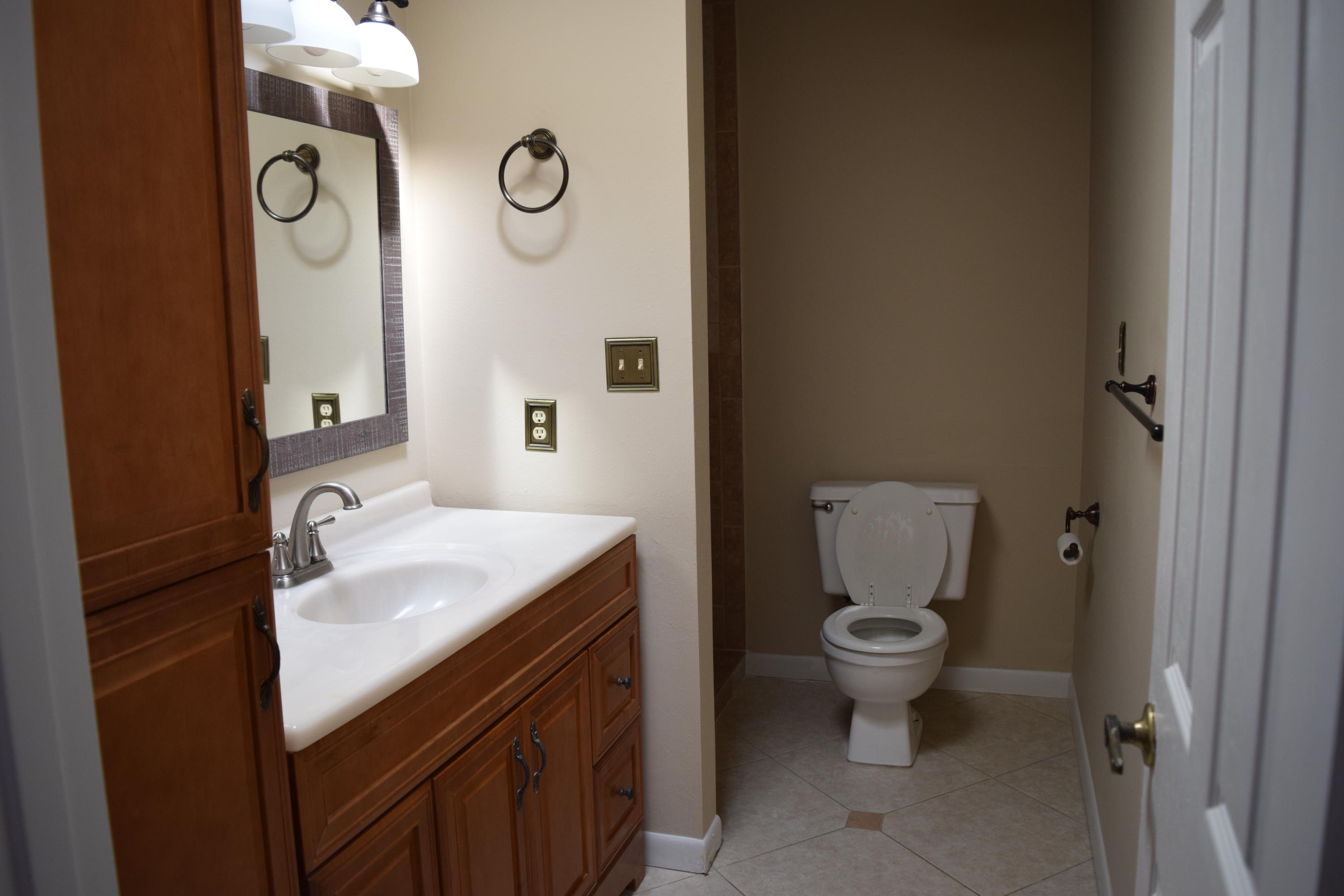 KELL-AIRE GARDENS - Residential