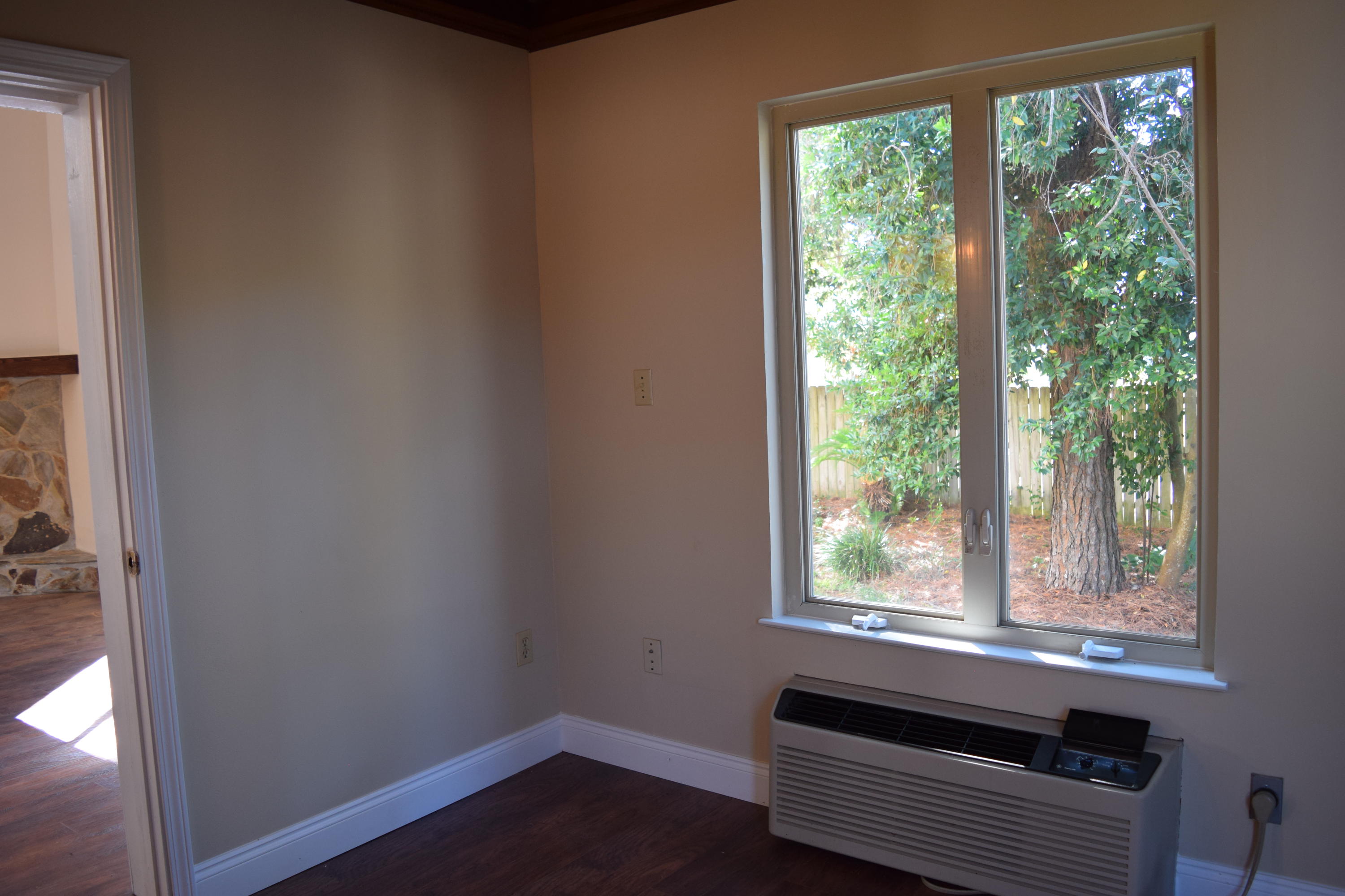 KELL-AIRE GARDENS - Residential