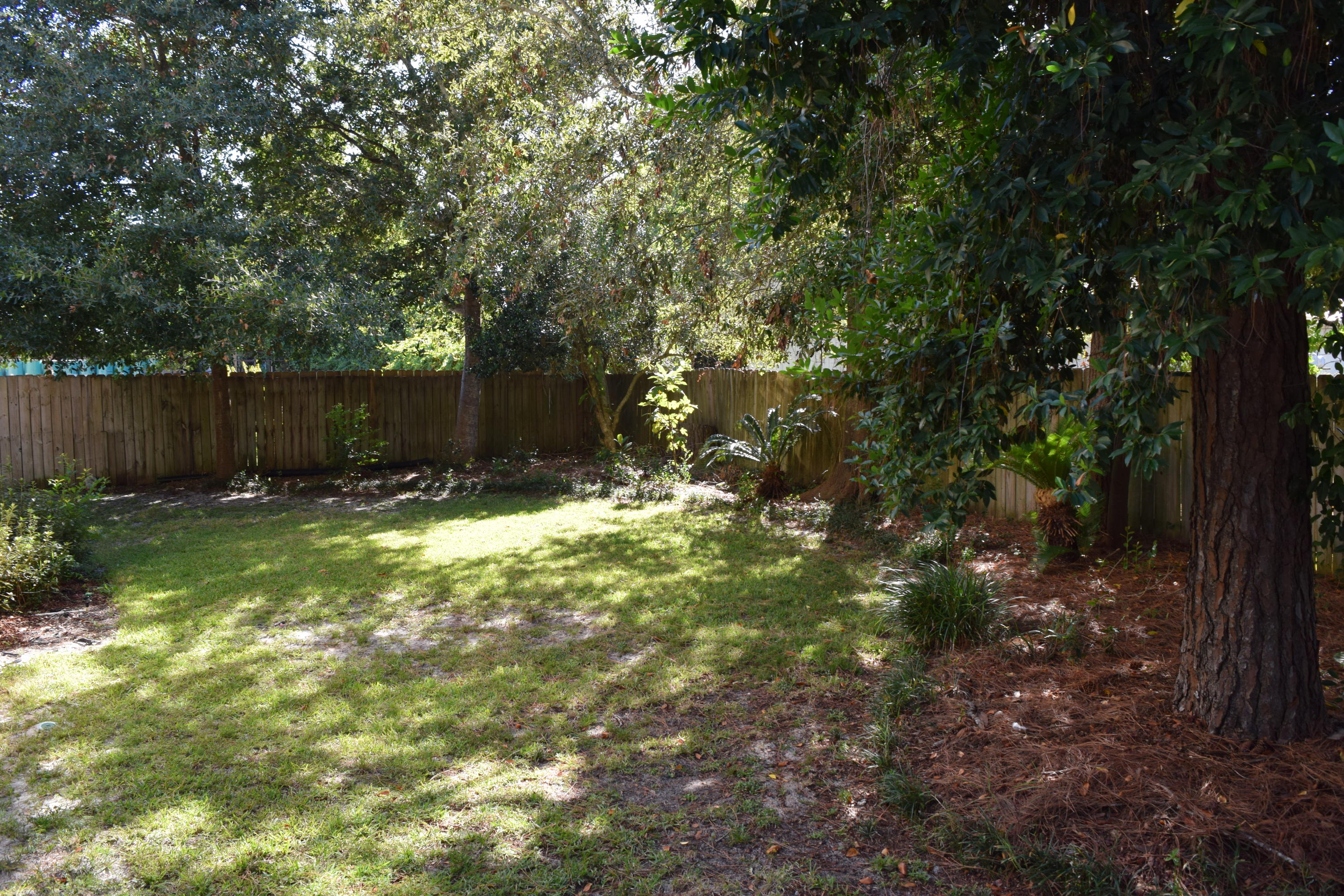 KELL-AIRE GARDENS - Residential