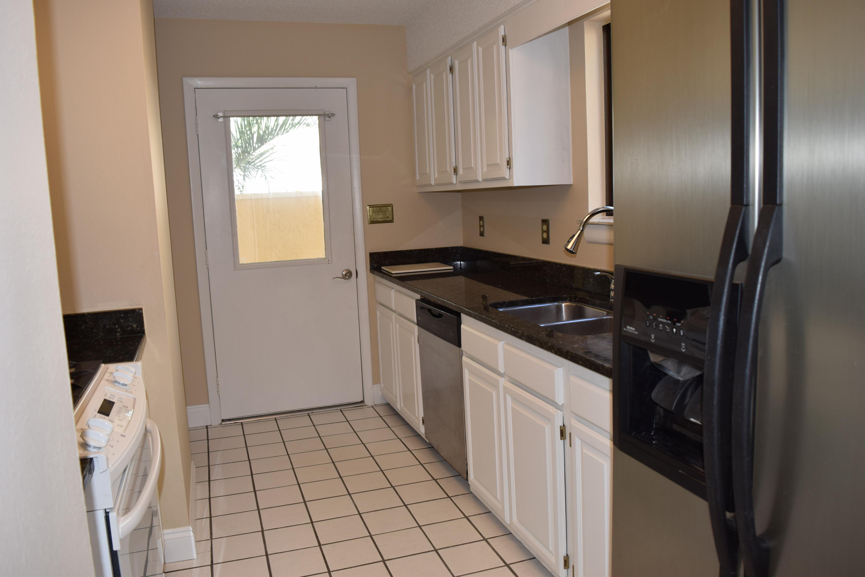 KELL-AIRE GARDENS - Residential