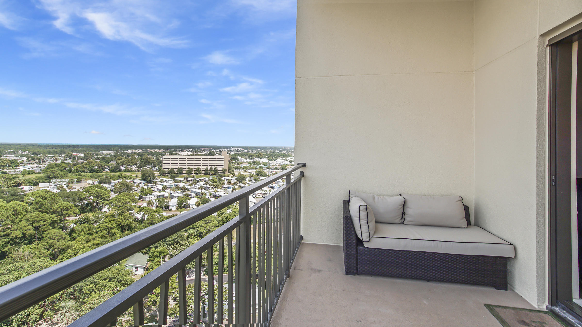 ORIGIN AT SEAHAVEN - Residential