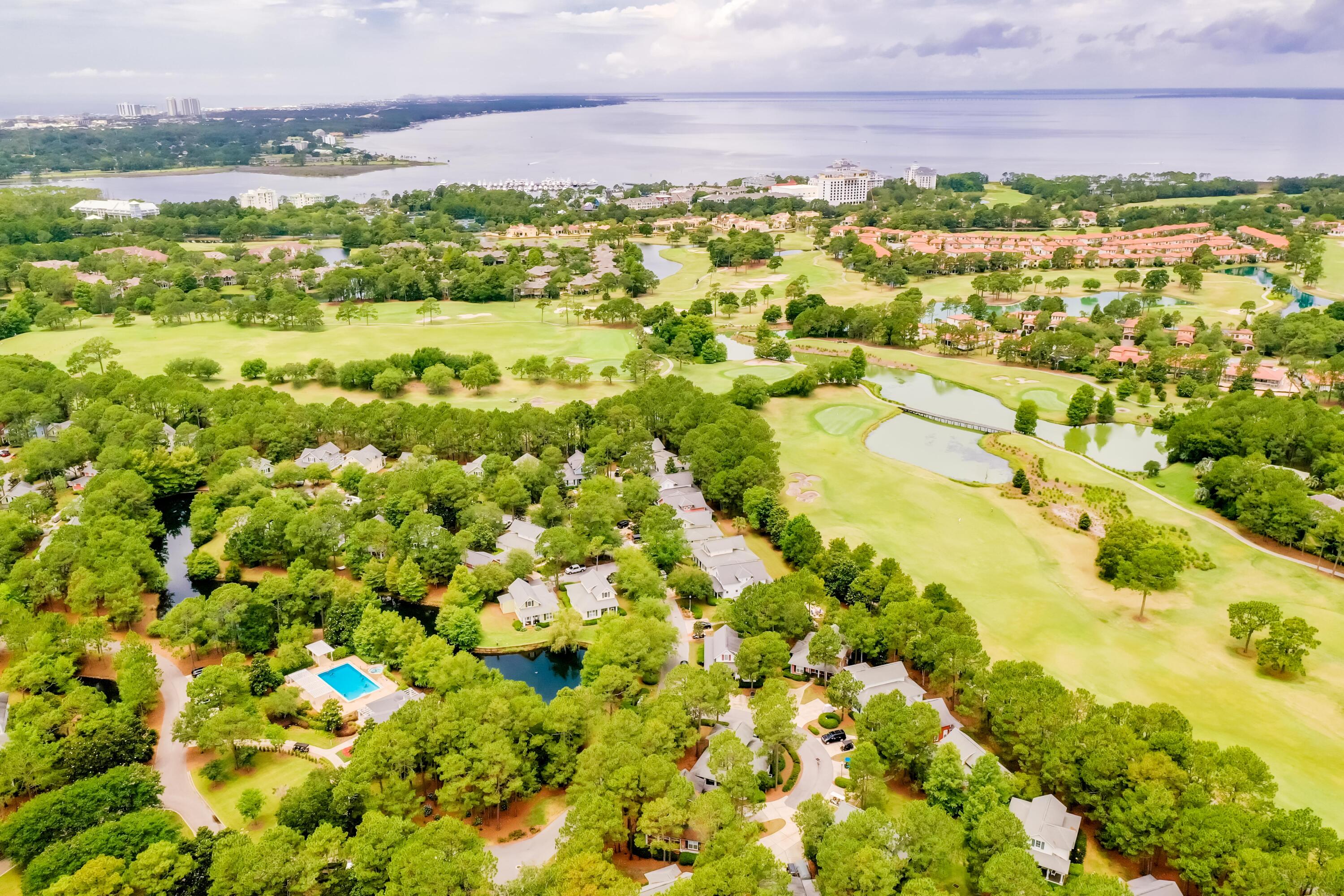 LAUREL GROVE - Residential