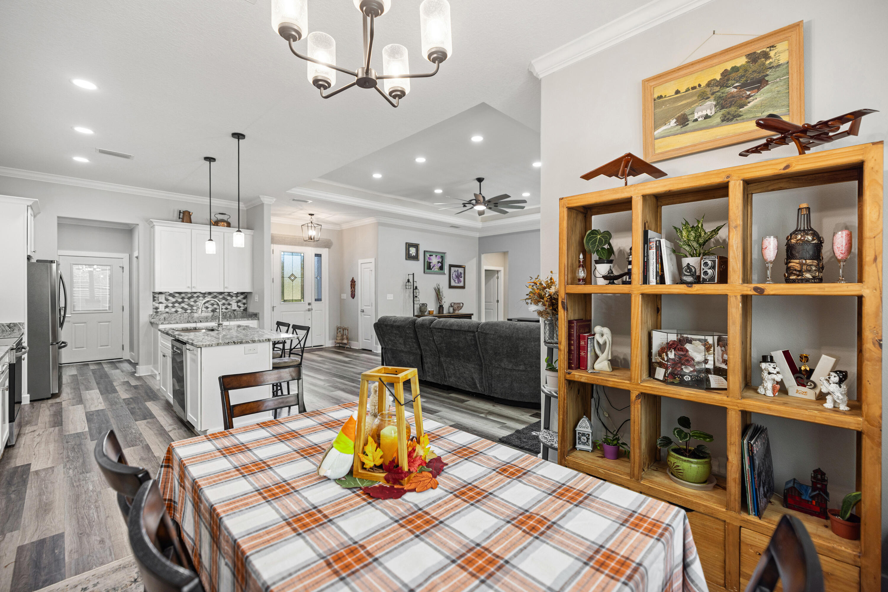 WOLFORD ACRES - Residential