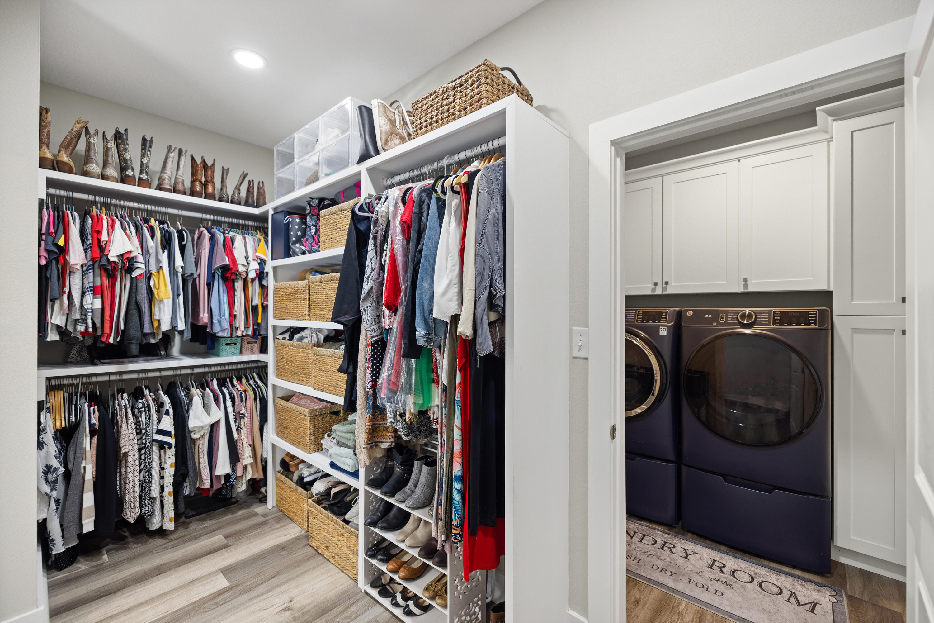 WOLFORD ACRES - Residential