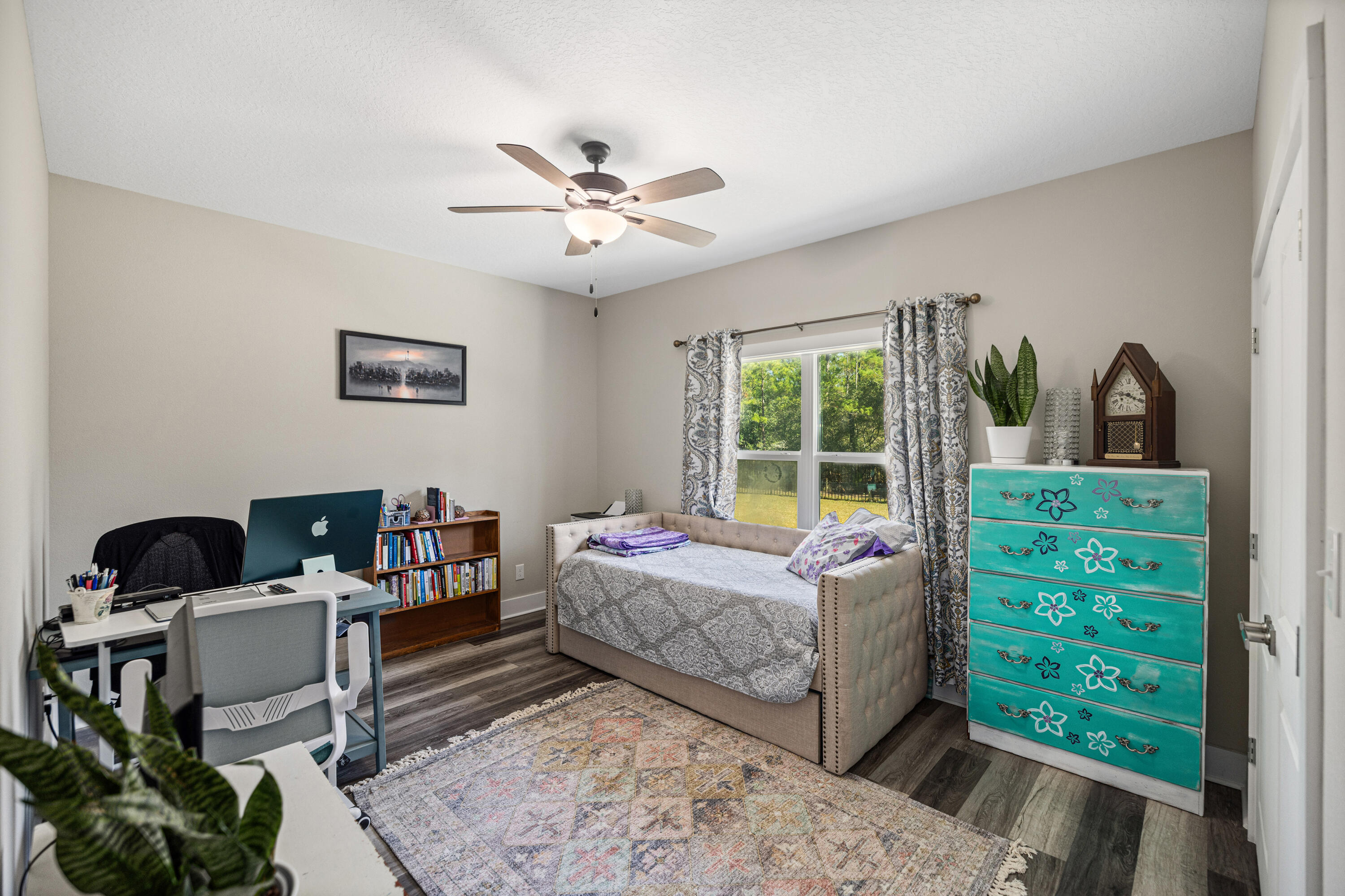 WOLFORD ACRES - Residential