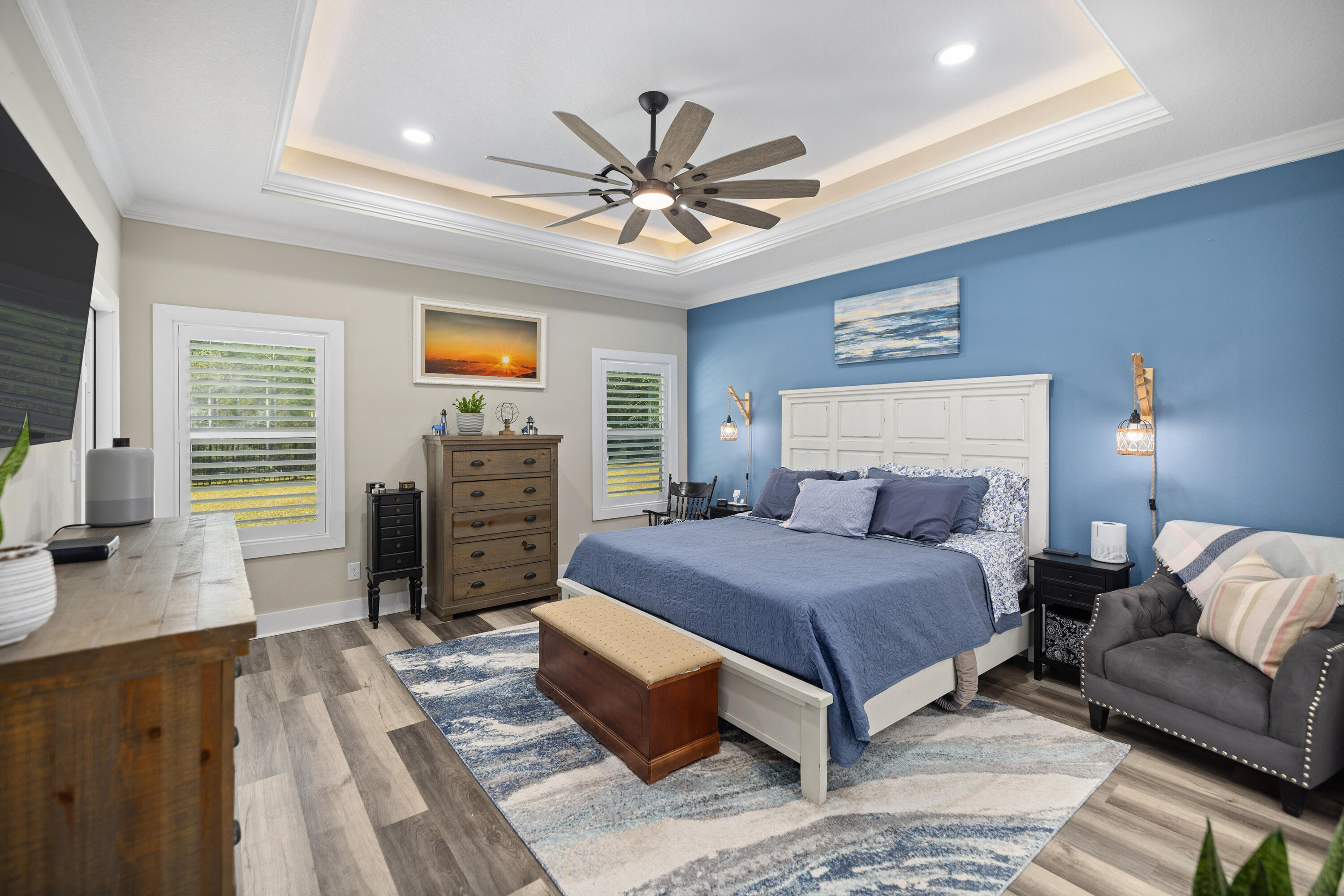 WOLFORD ACRES - Residential