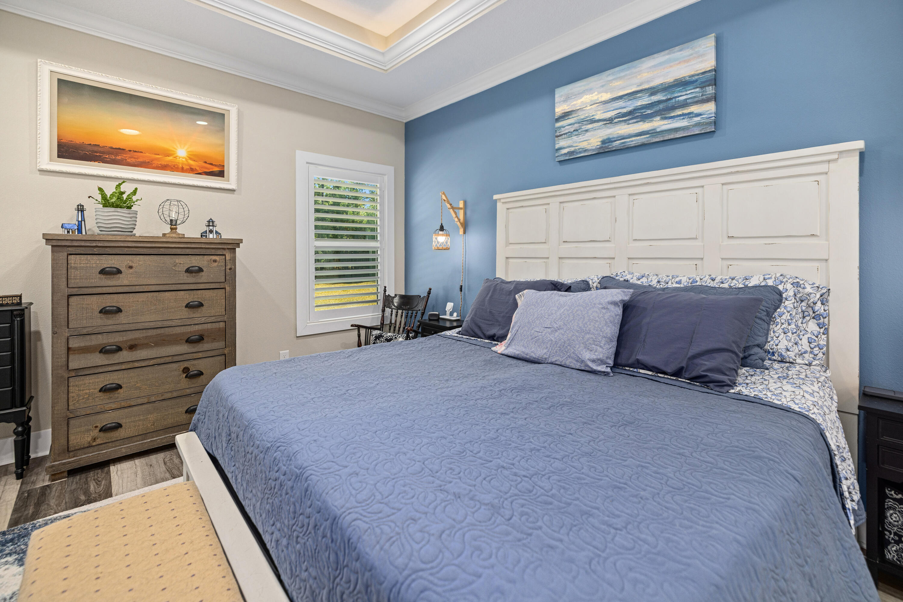 WOLFORD ACRES - Residential