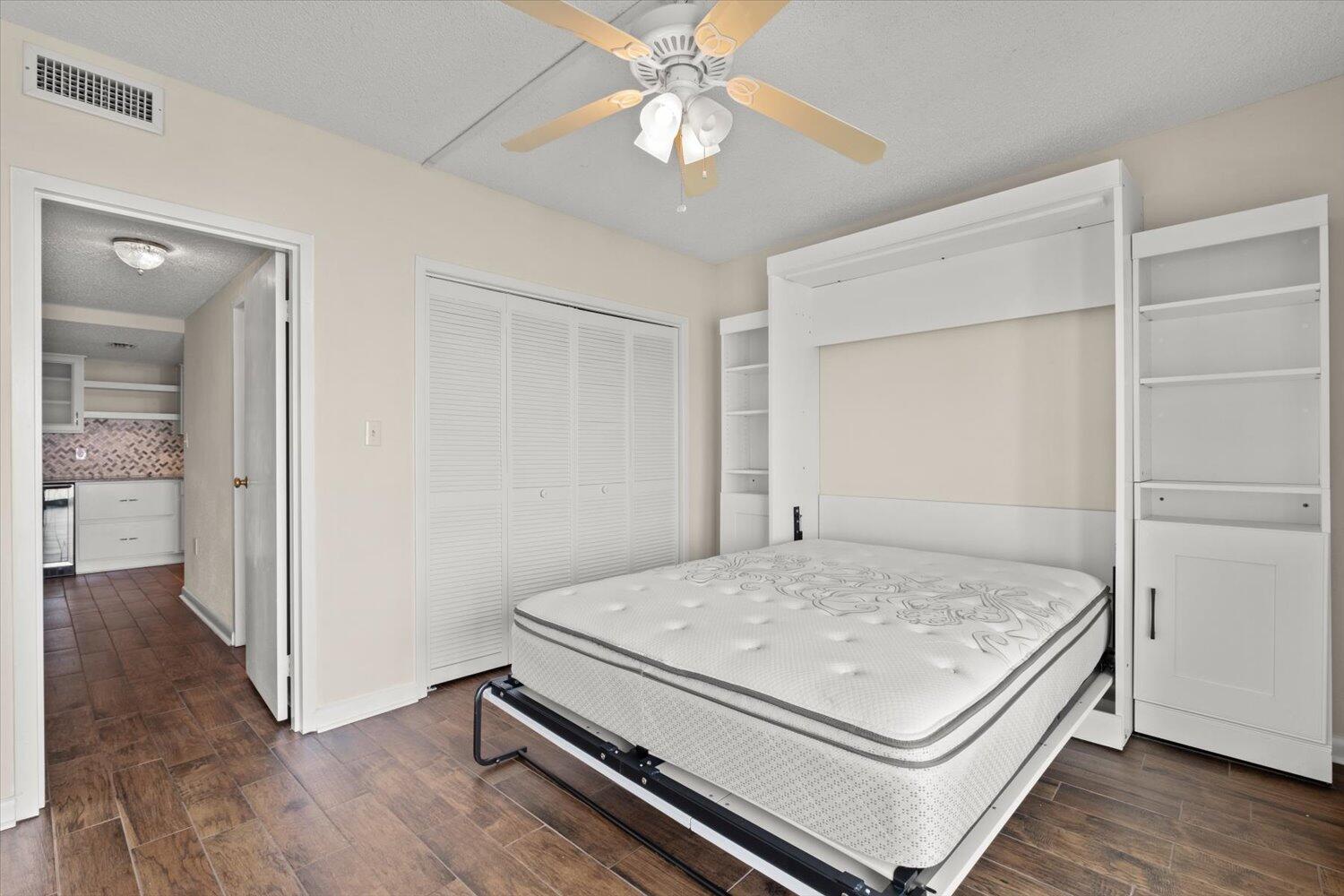 RIVIERA 615 CONDO - Residential