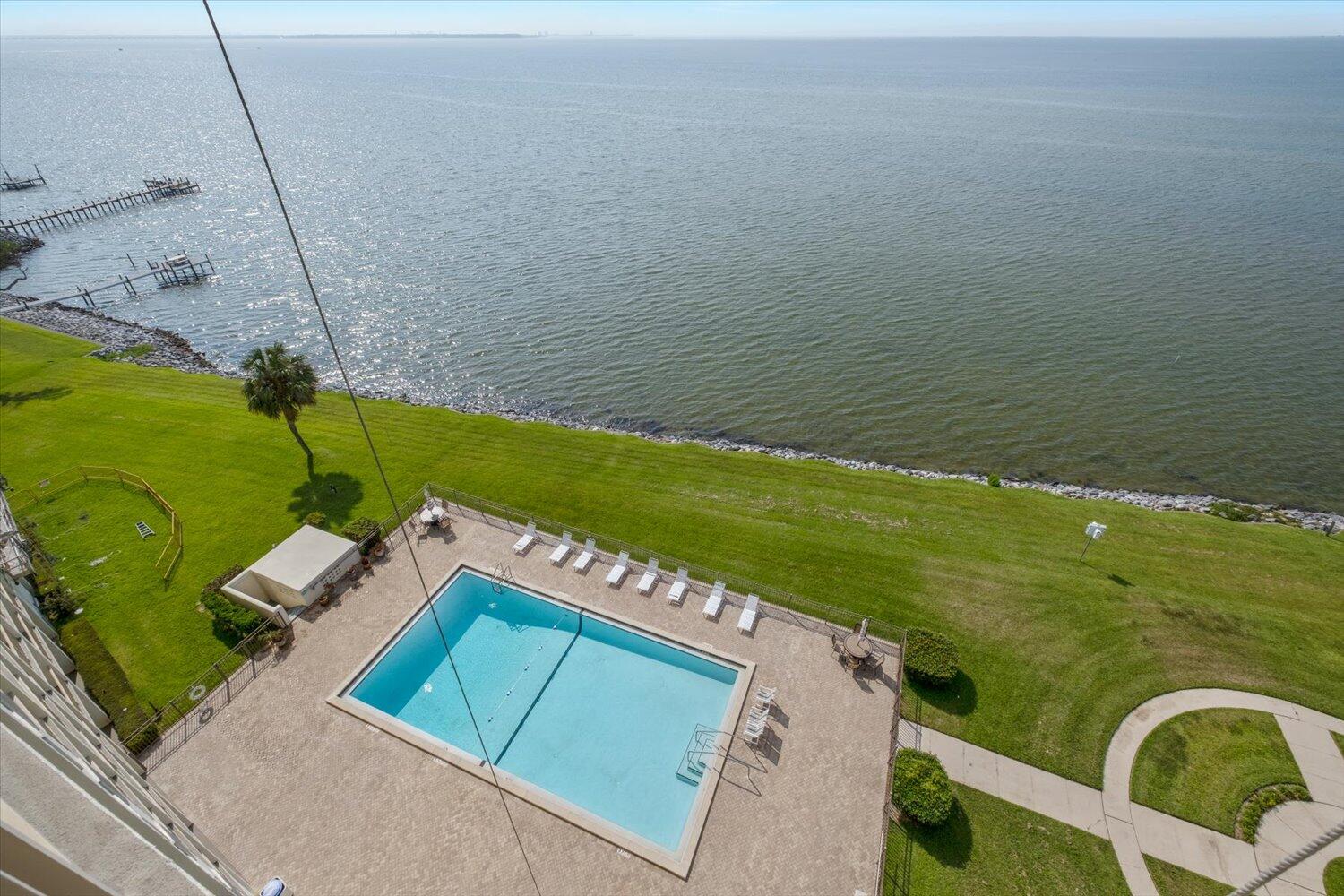 RIVIERA 615 CONDO - Residential