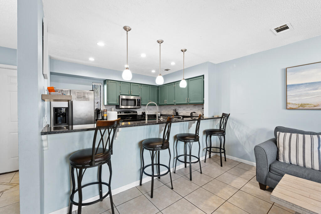 LA MAR WEST T/H PH 2 - Residential