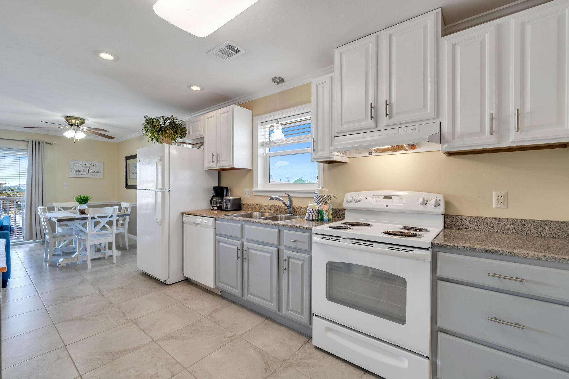 ST MARTIN BEACHWALK VILLAS - Residential