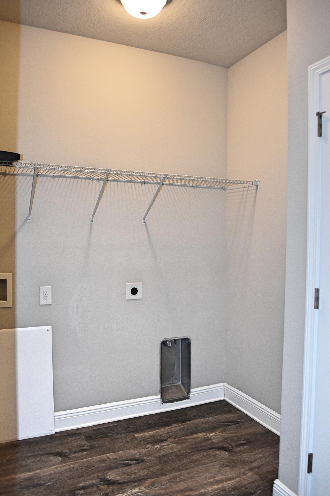 HAMMOCK BAY - Residential Lease