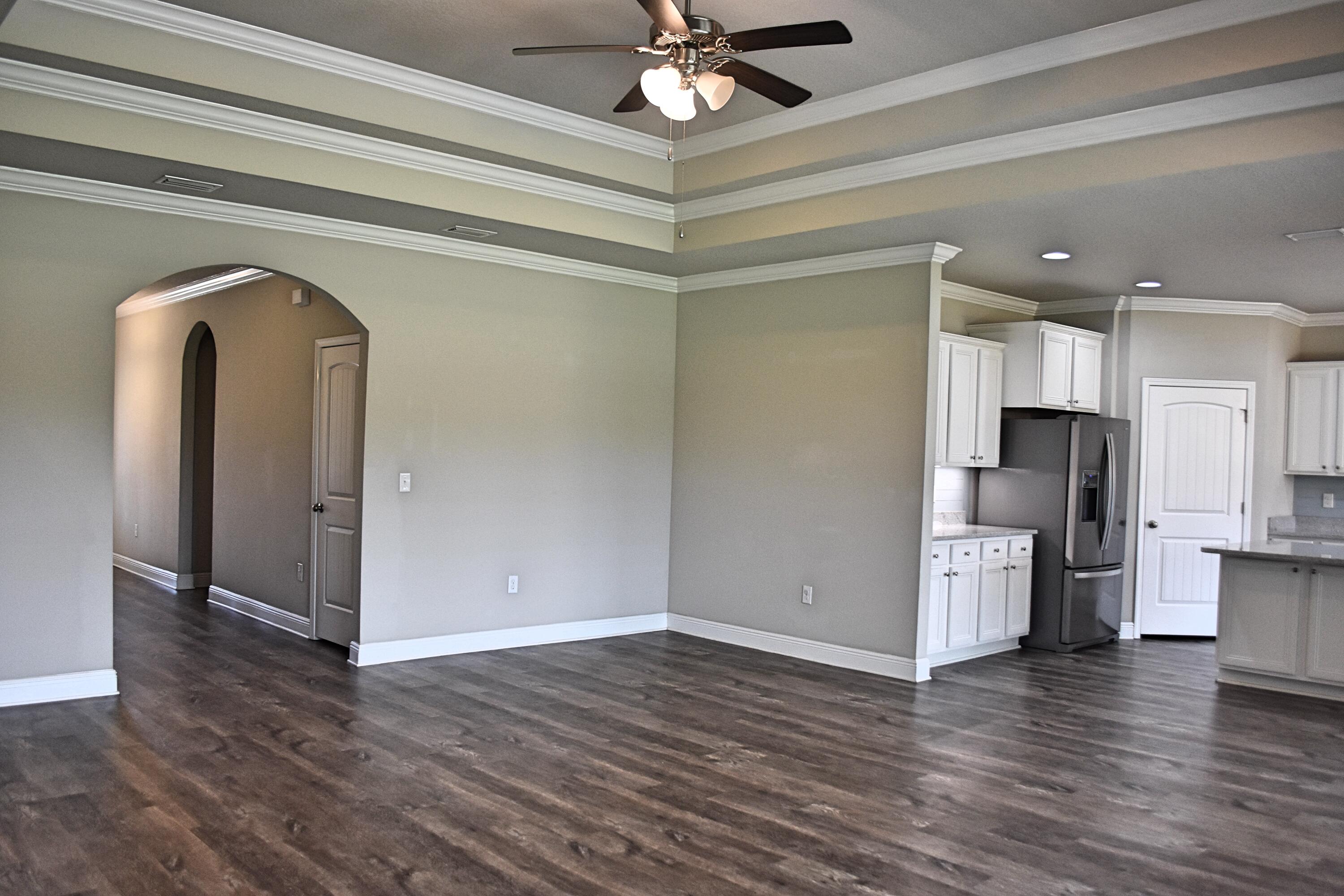 HAMMOCK BAY - Residential Lease