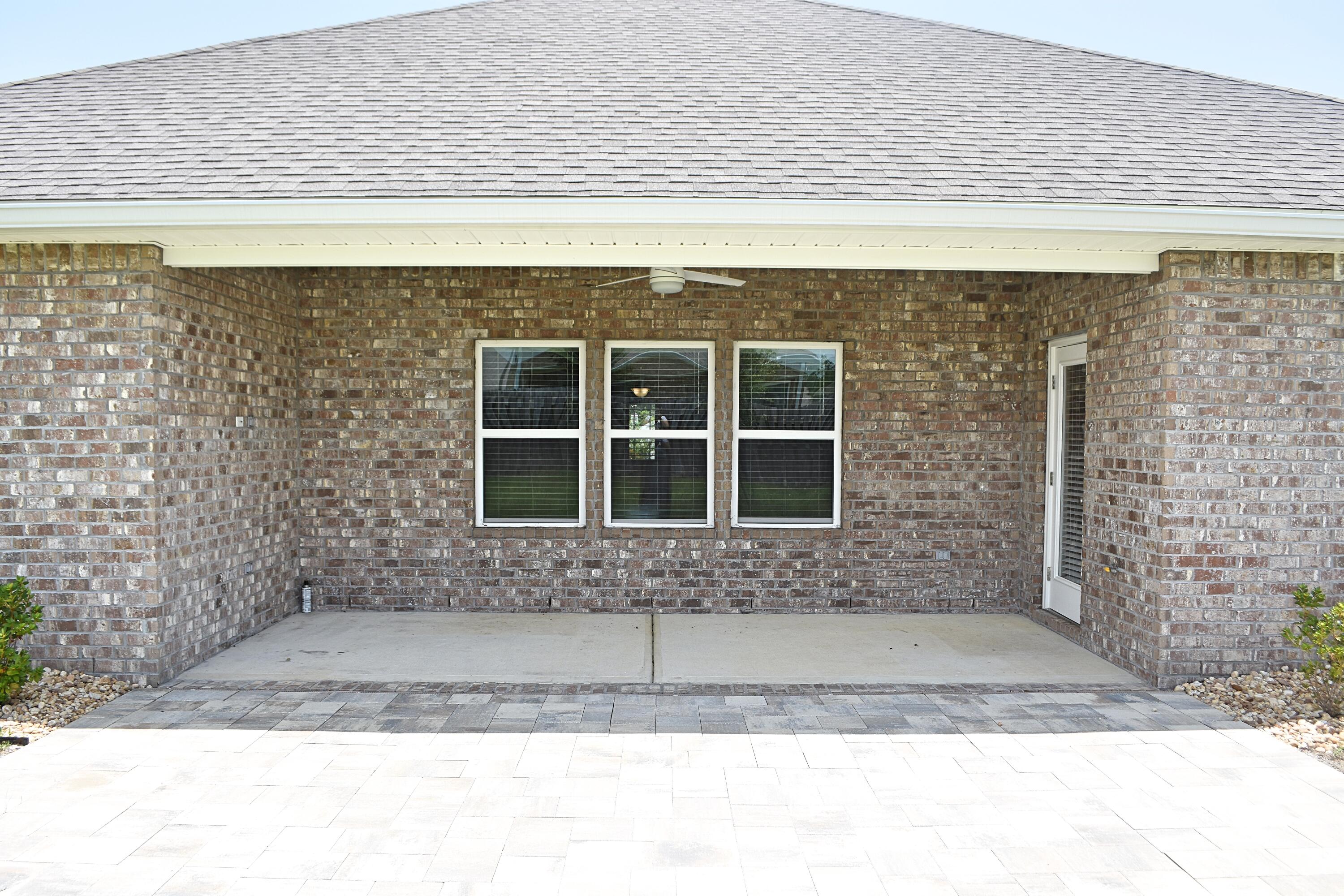 HAMMOCK BAY - Residential Lease